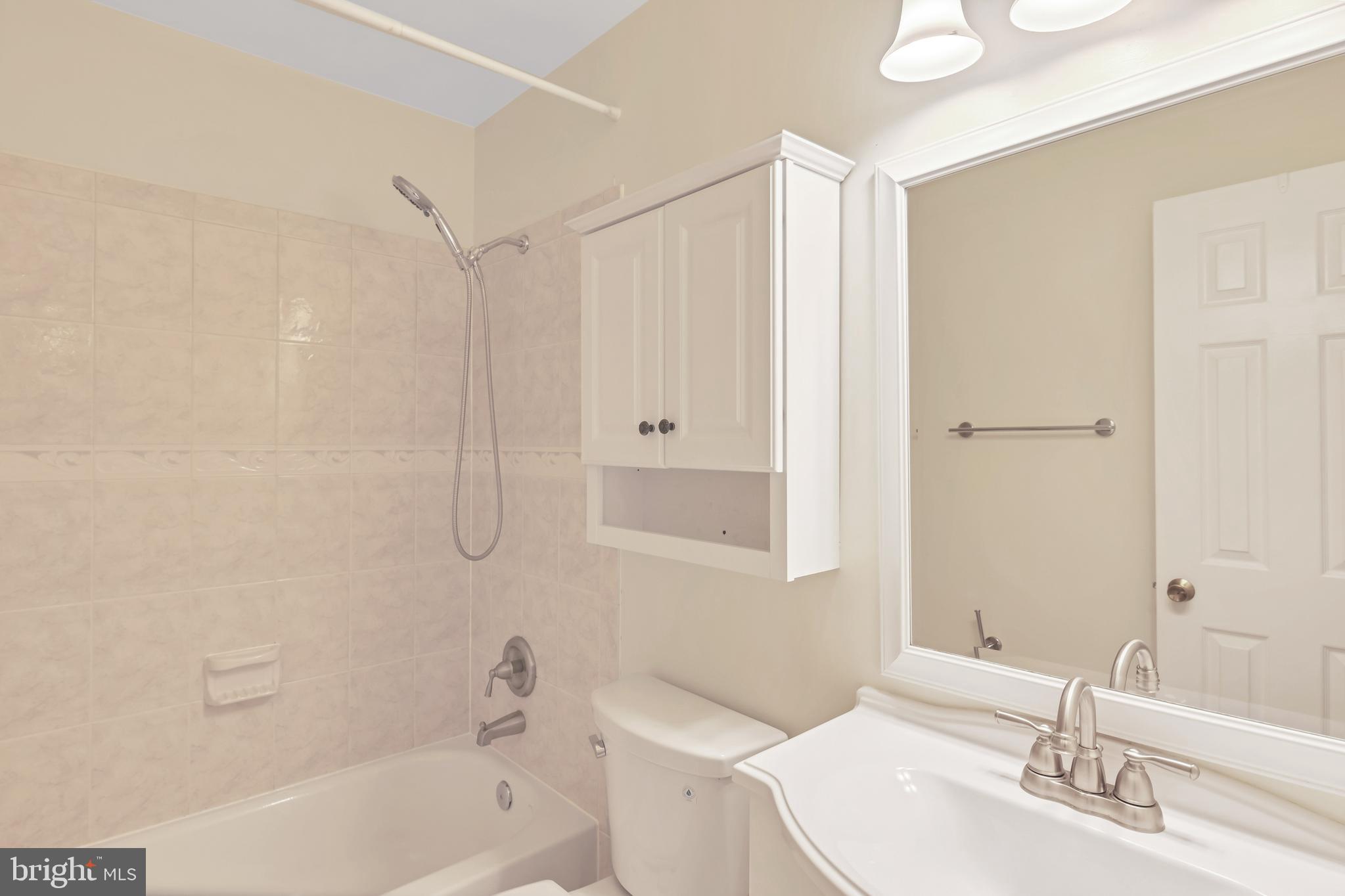 AFTON GLEN - Residential