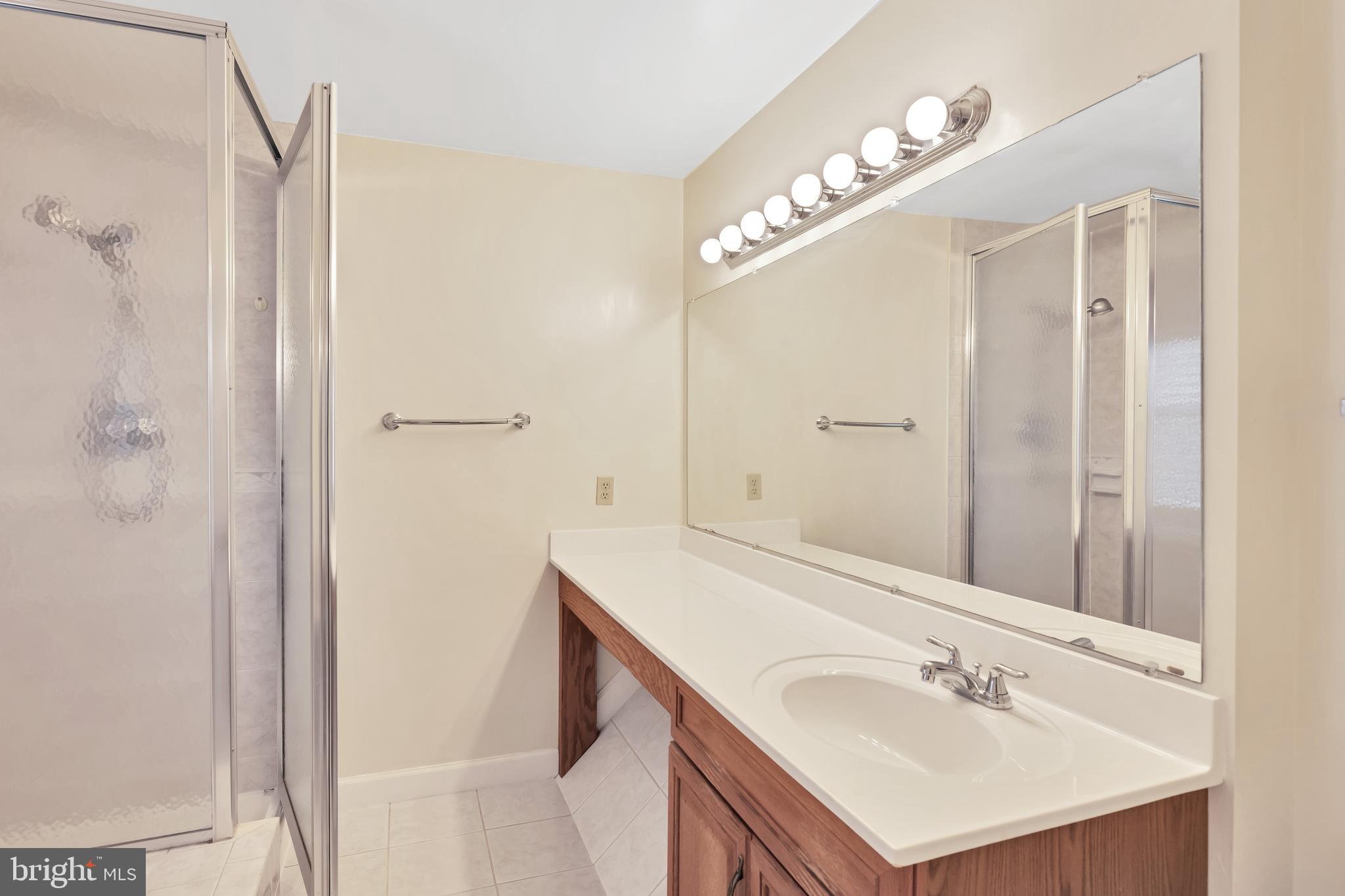 AFTON GLEN - Residential