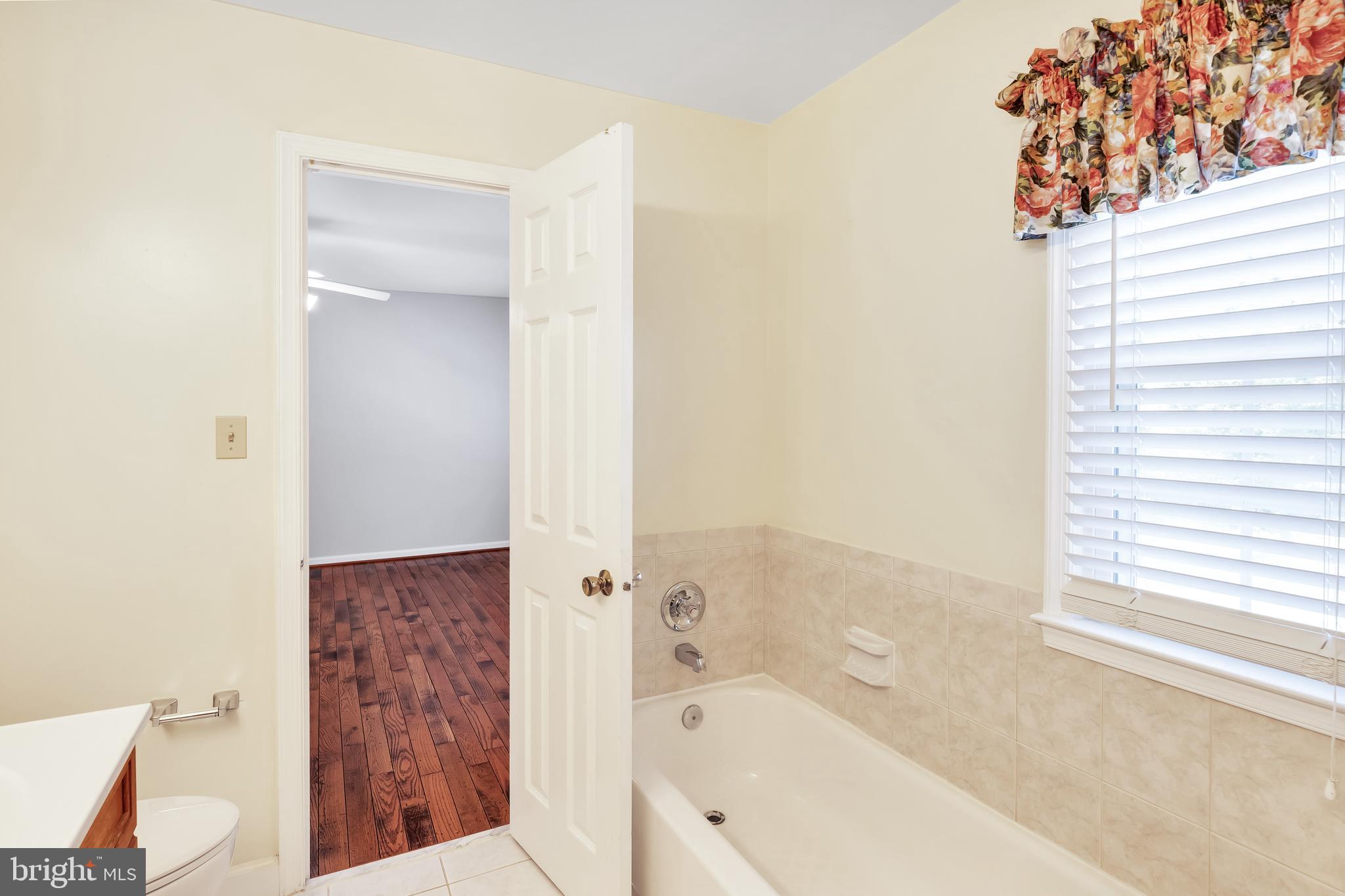 AFTON GLEN - Residential