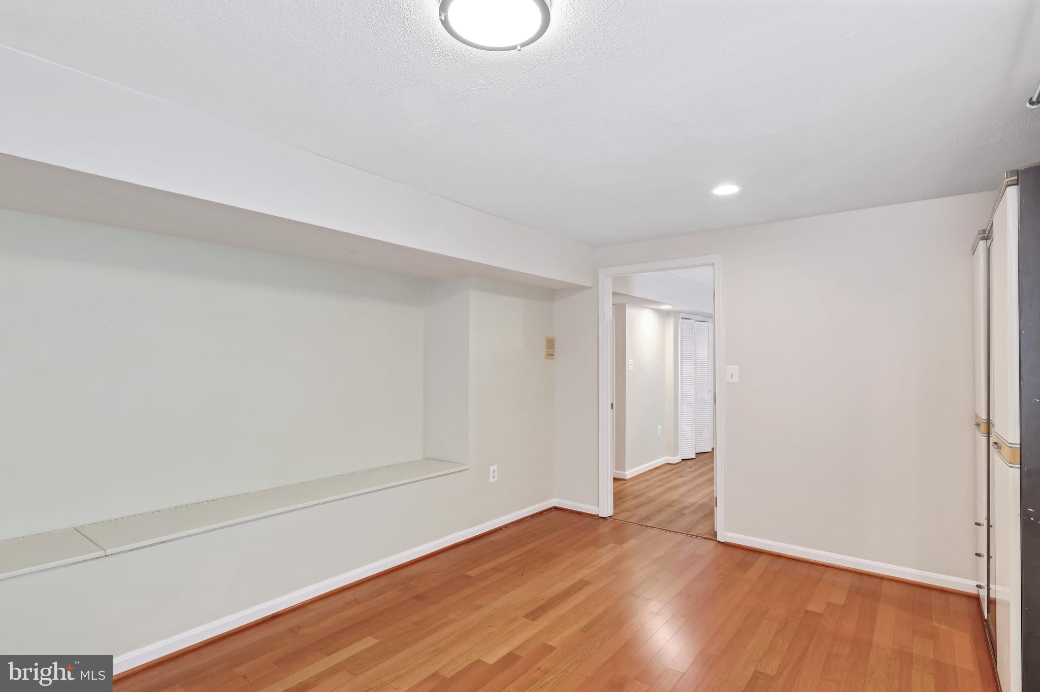 AFTON GLEN - Residential