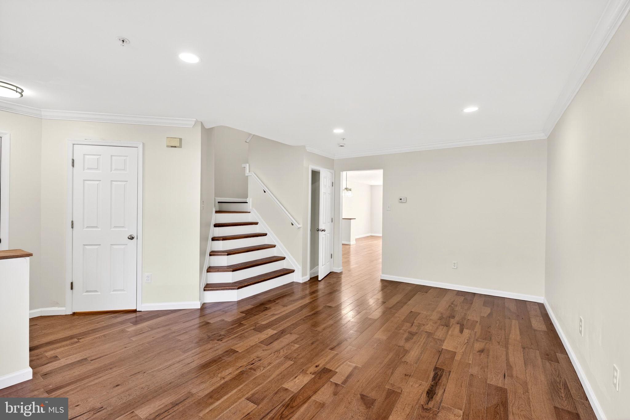 WINTERS RUN MANOR - Residential