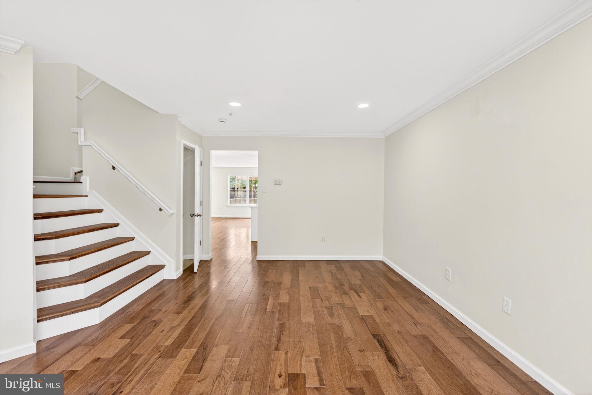 WINTERS RUN MANOR - Residential