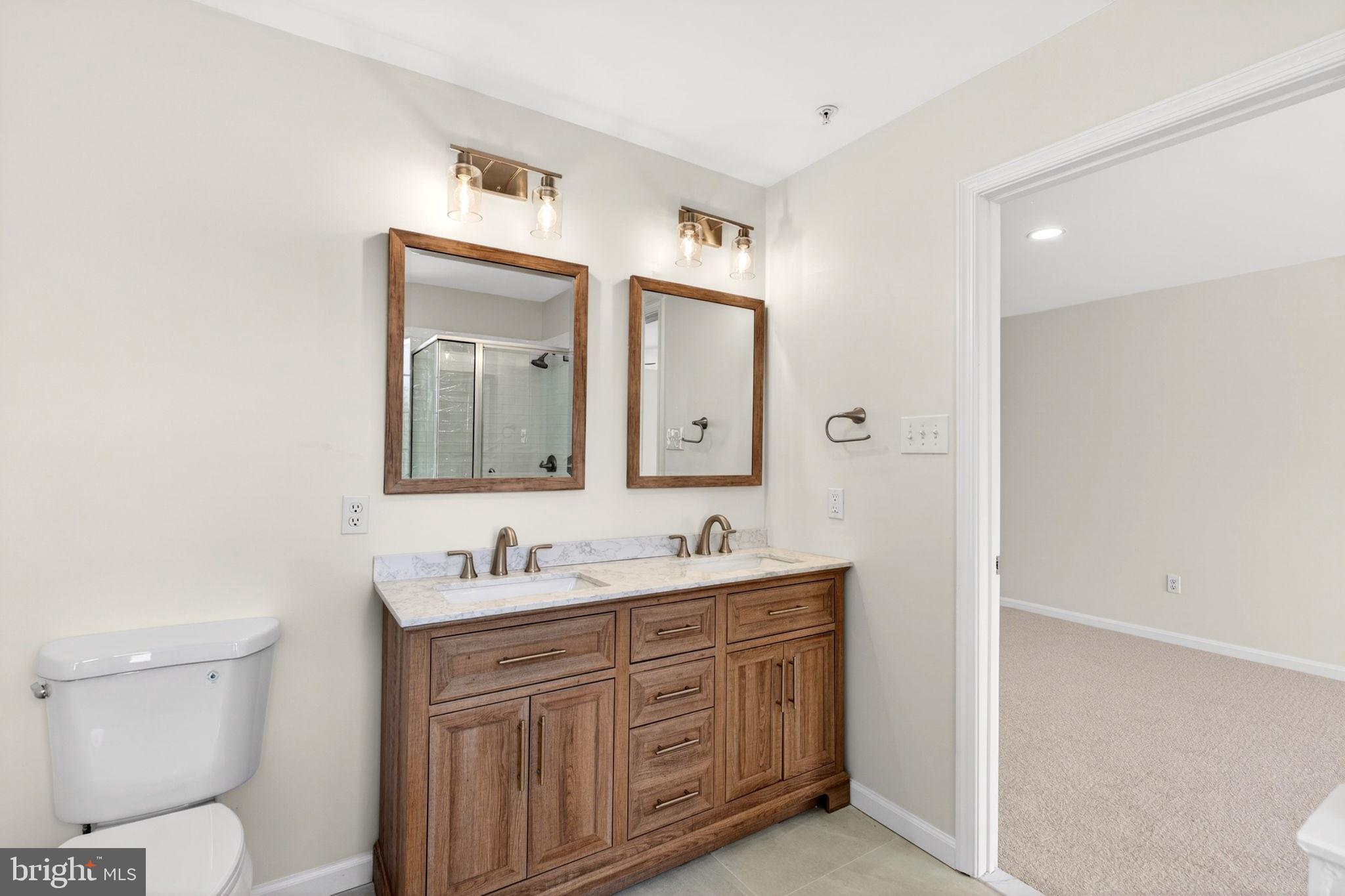 WINTERS RUN MANOR - Residential