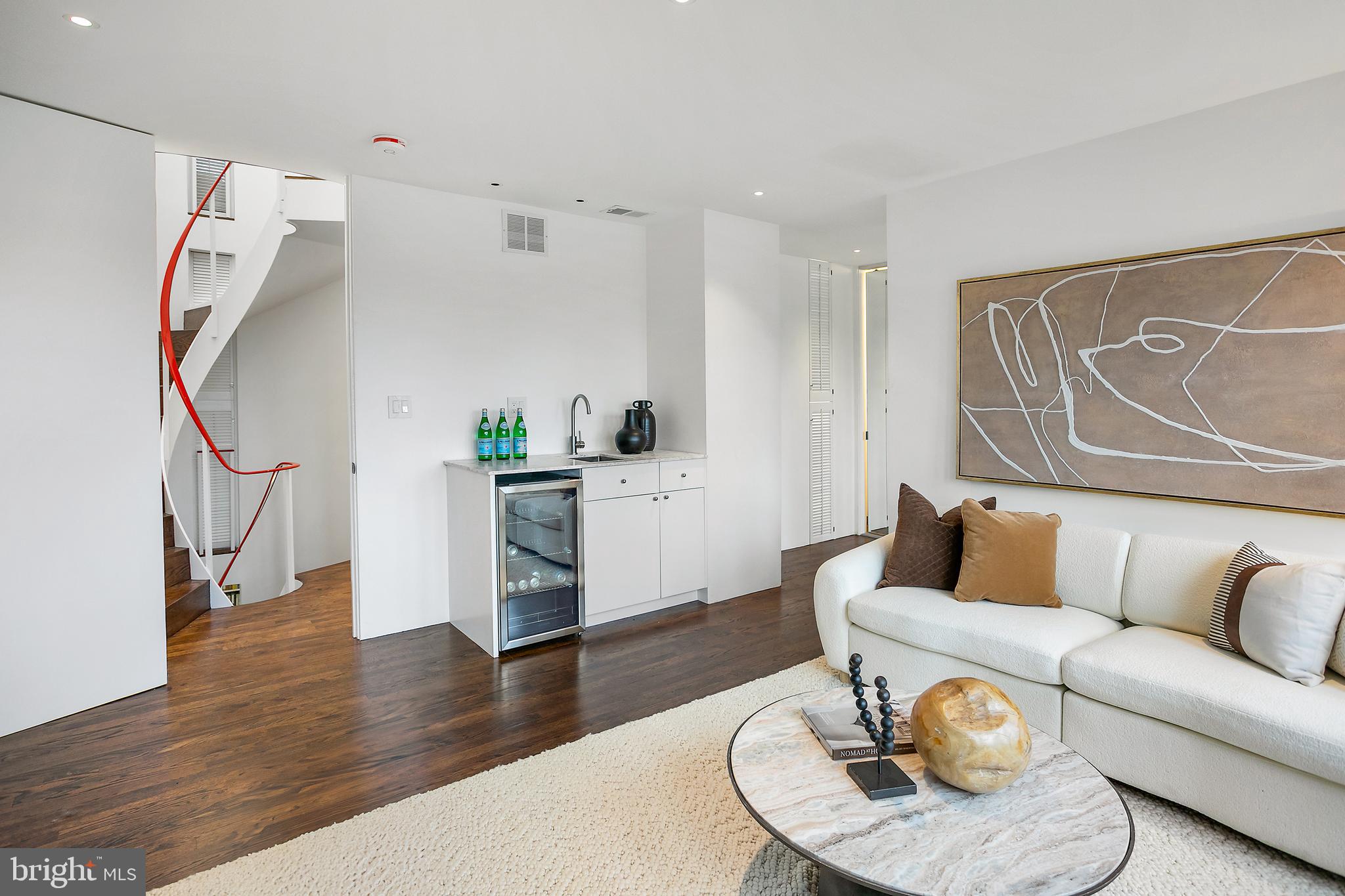 GEORGETOWN - Residential