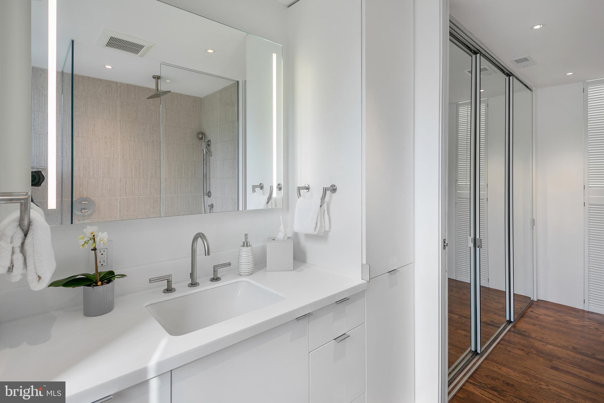 GEORGETOWN - Residential