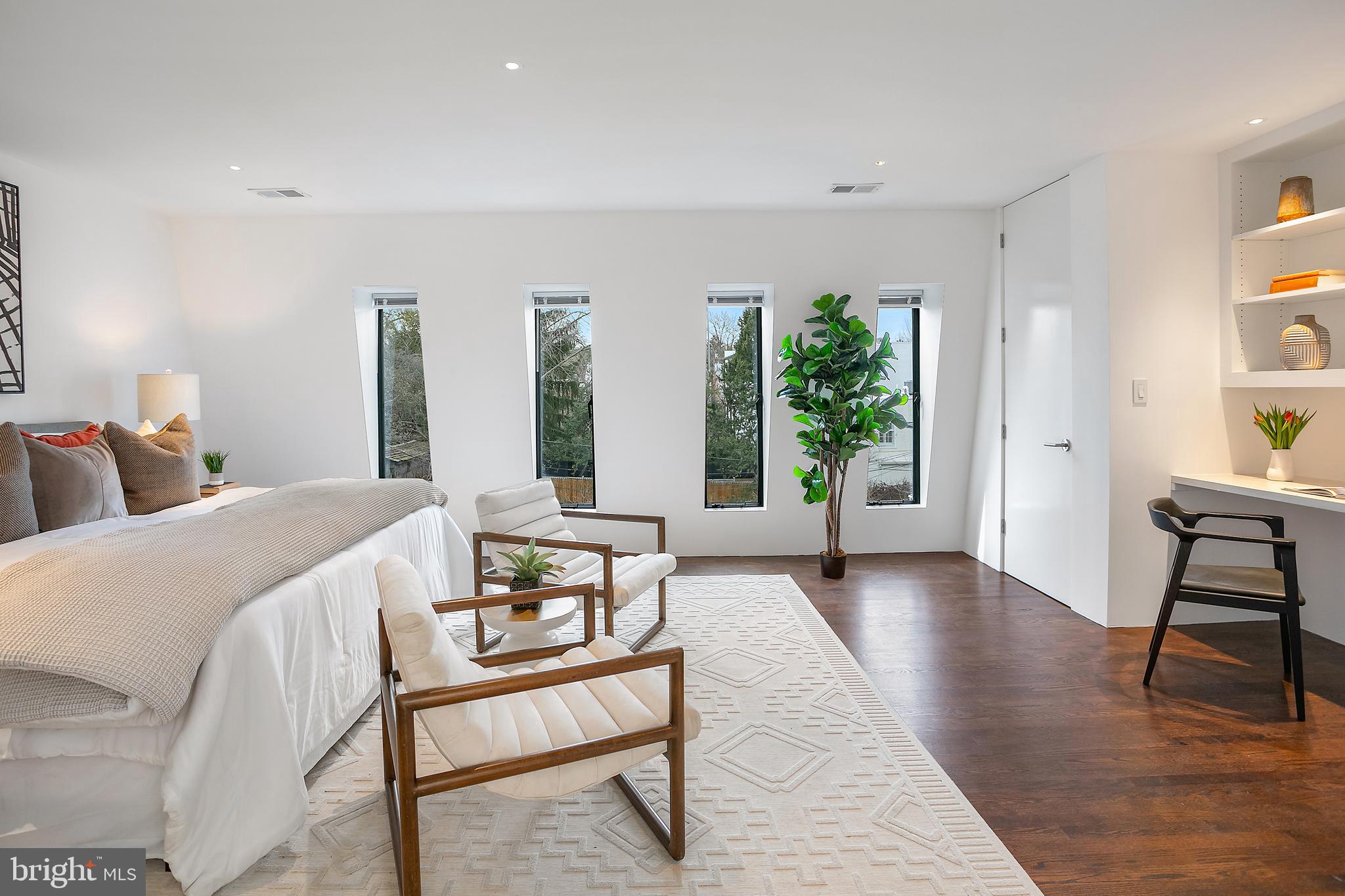 GEORGETOWN - Residential