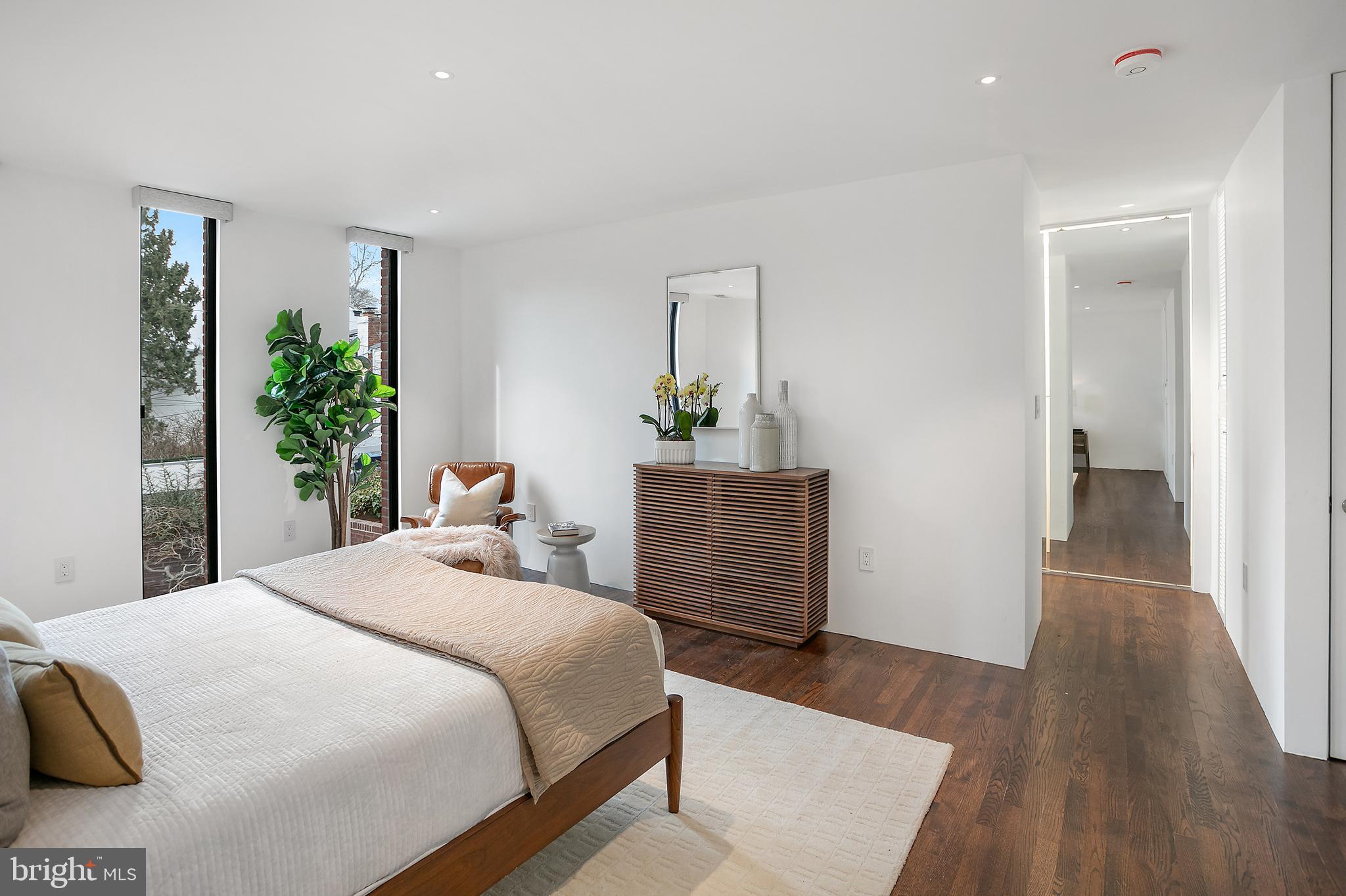 GEORGETOWN - Residential