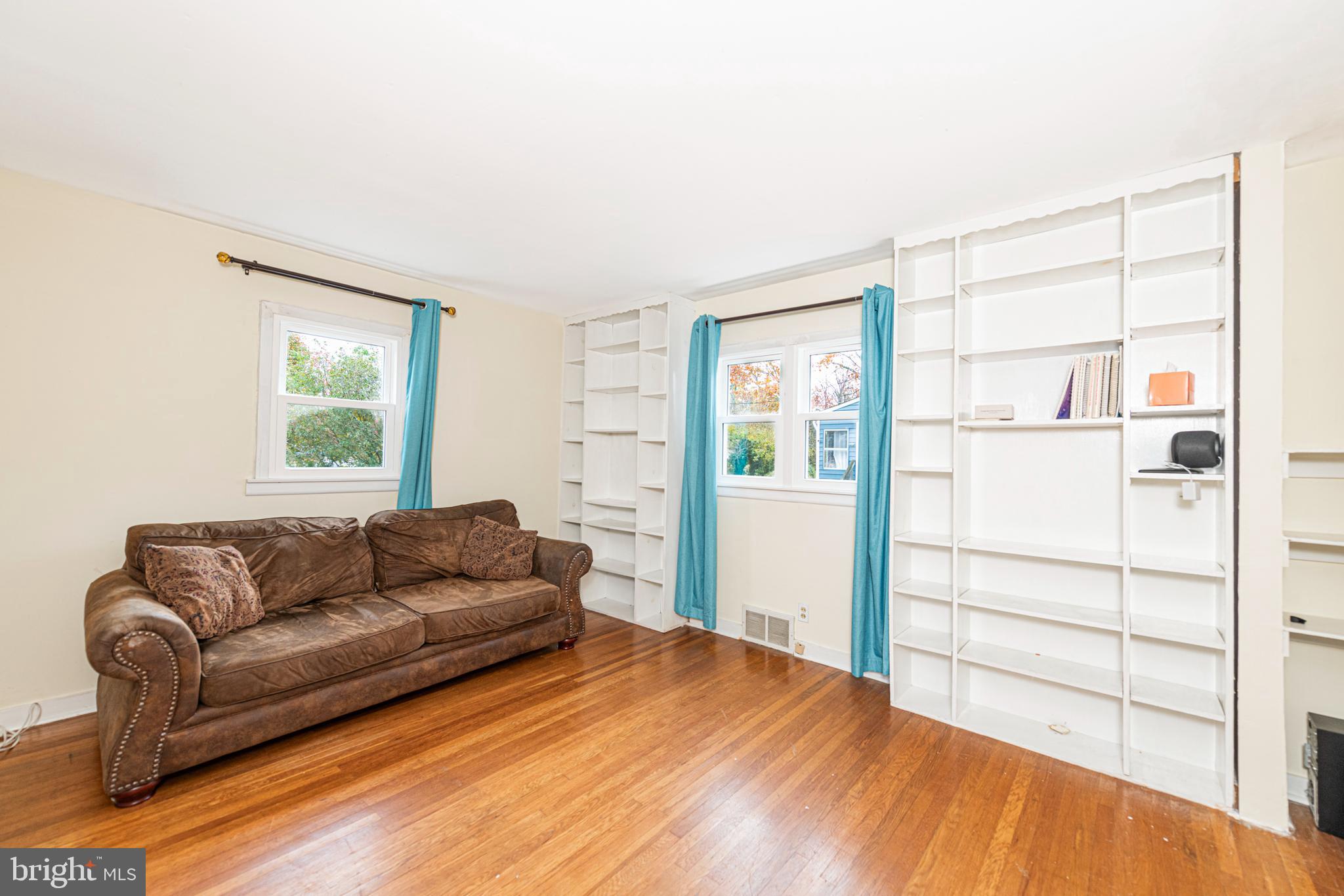 ARDSLEY - Residential