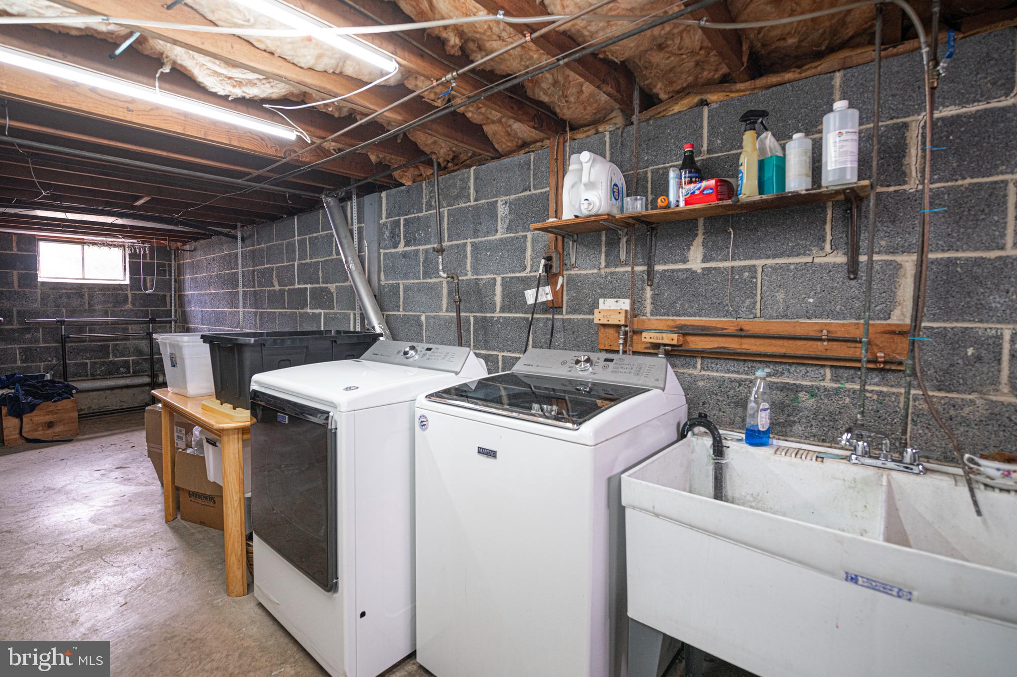 ARDSLEY - Residential