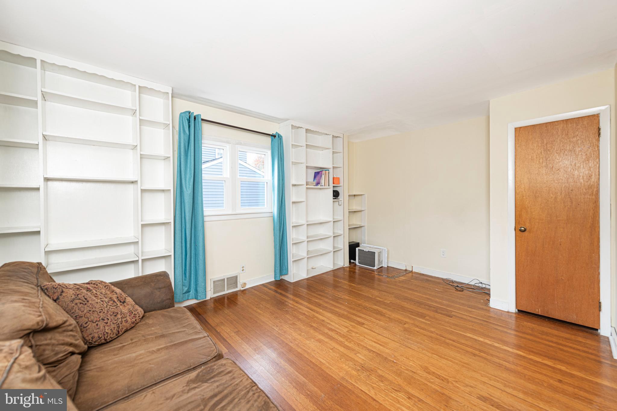 ARDSLEY - Residential