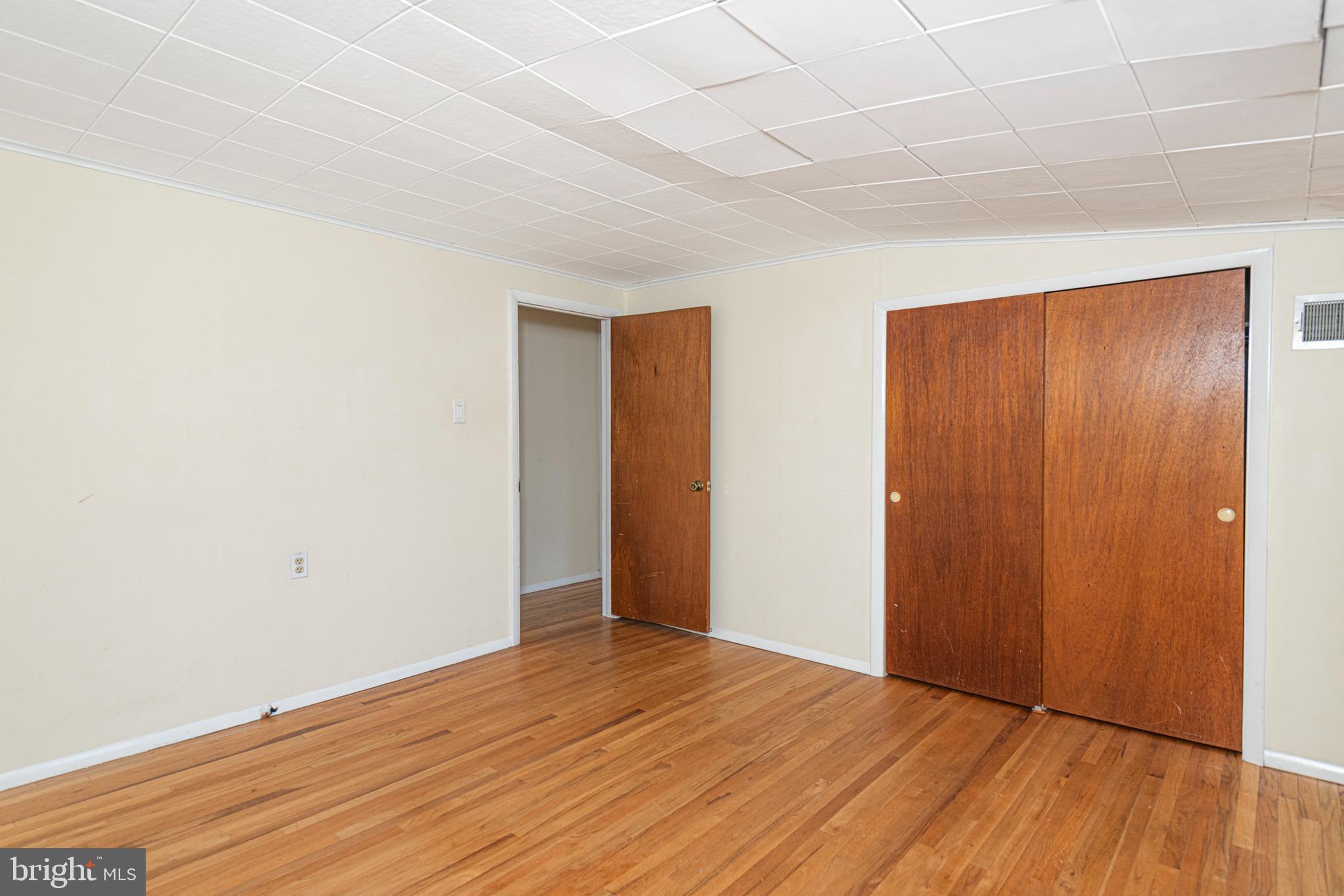 ARDSLEY - Residential