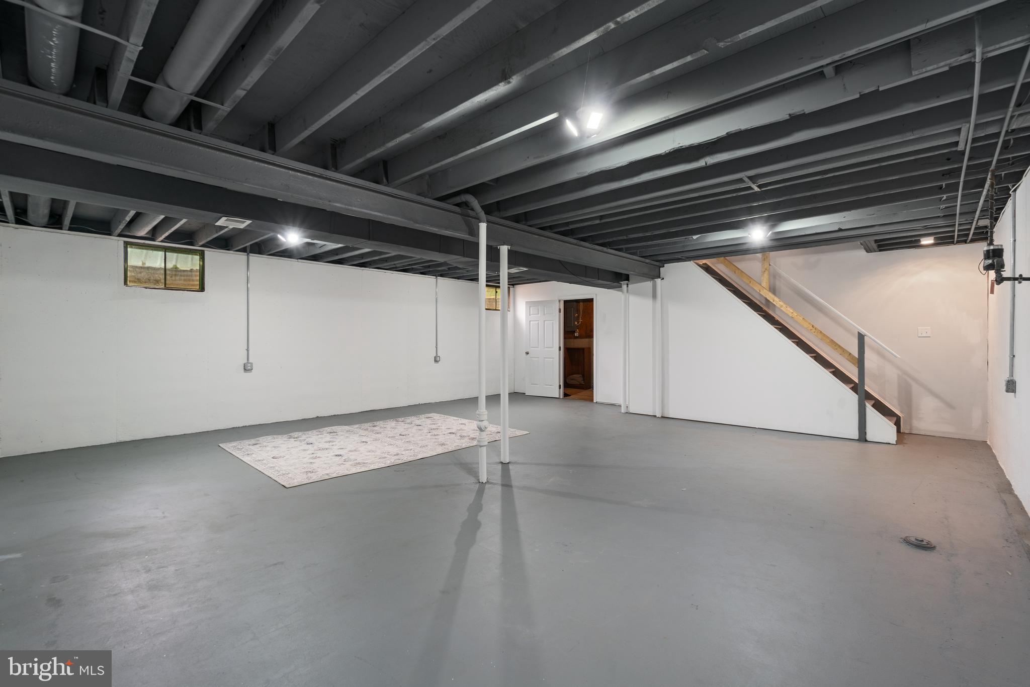 WALKERS VILLAGE - Residential