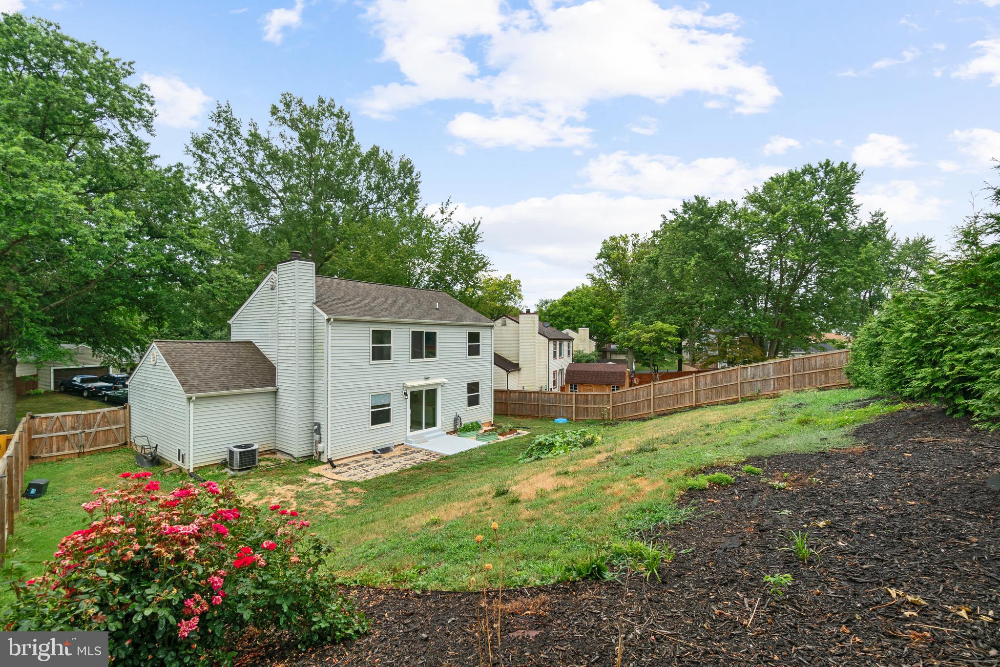 WALKERS VILLAGE - Residential