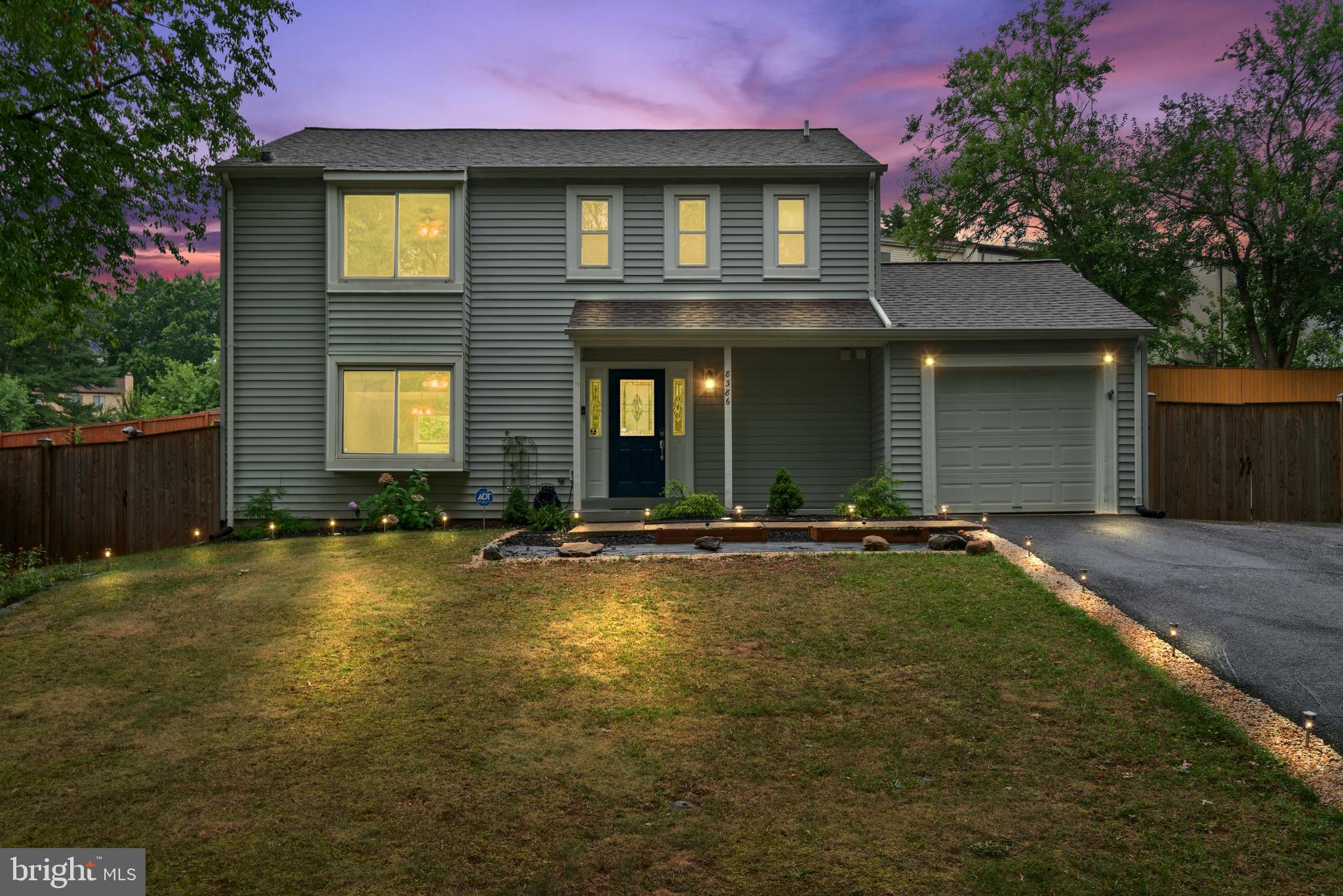 WALKERS VILLAGE - Residential