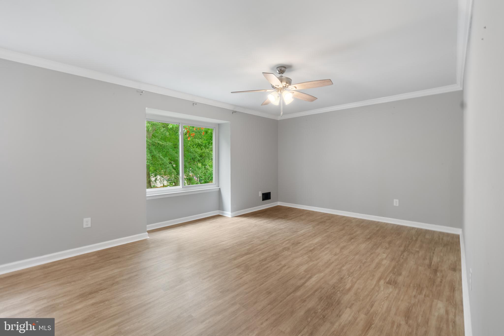 WALKERS VILLAGE - Residential