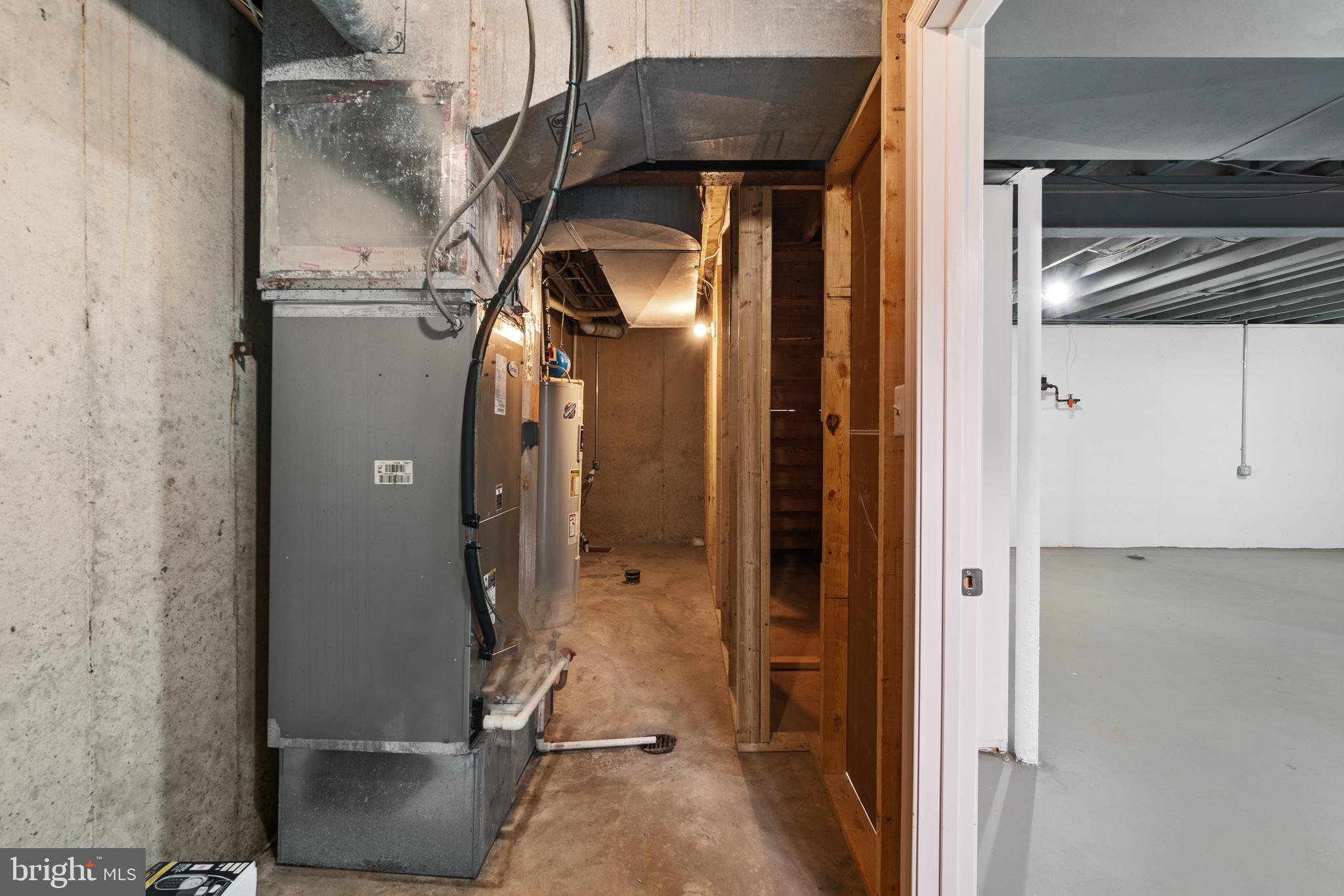 WALKERS VILLAGE - Residential