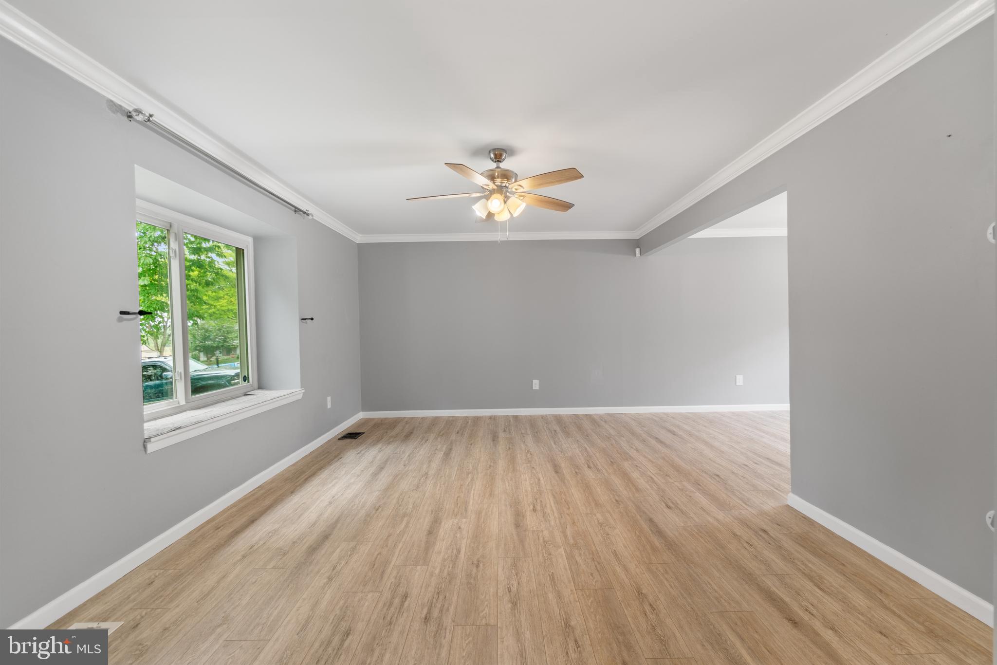 WALKERS VILLAGE - Residential