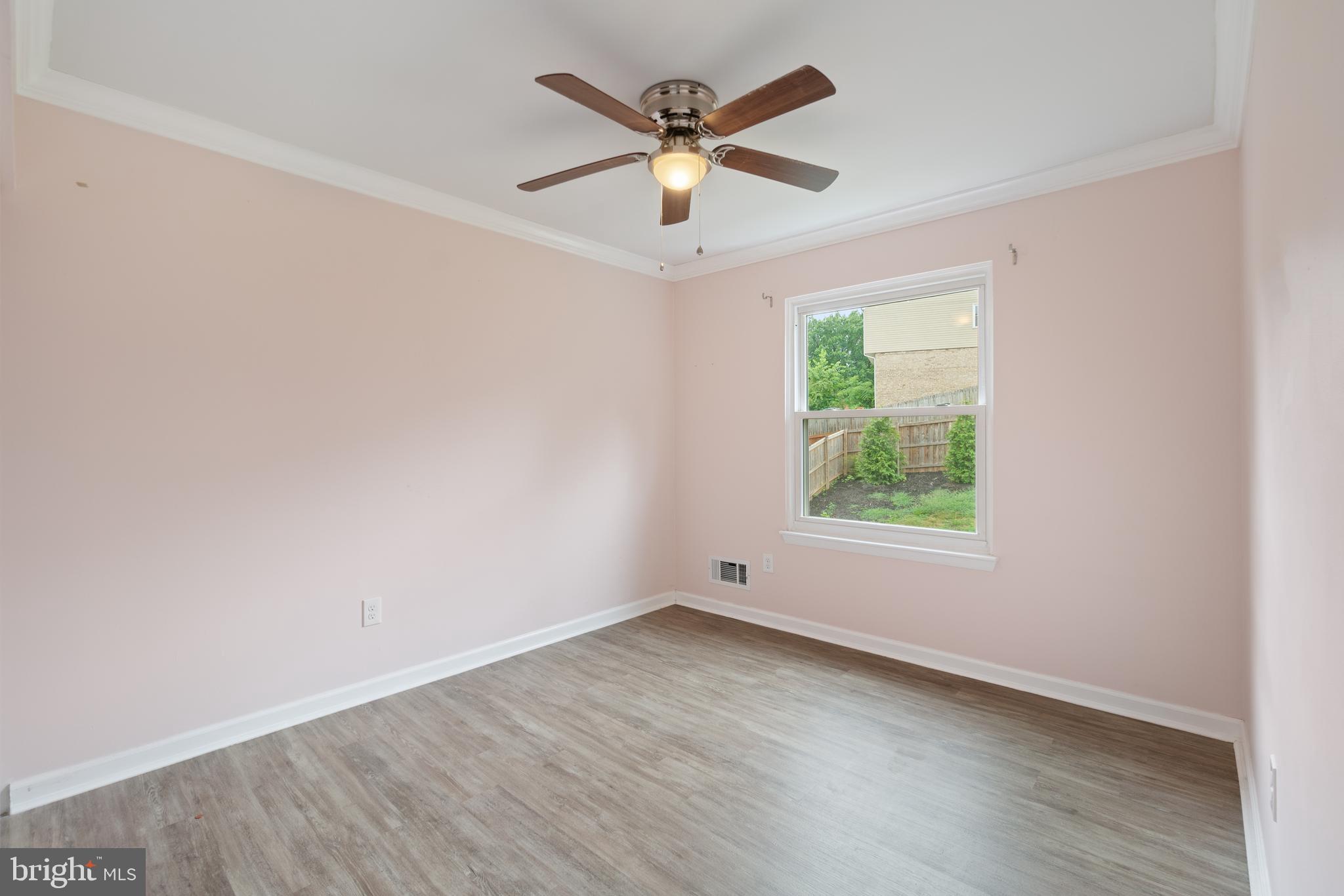 WALKERS VILLAGE - Residential