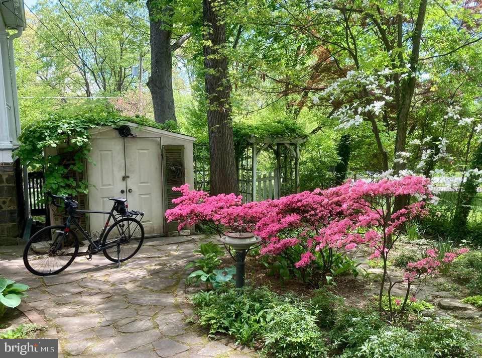 CATONSVILLE - Residential