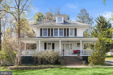 2216 WESTCHESTER AVENUE BALTIMORE MD 21228