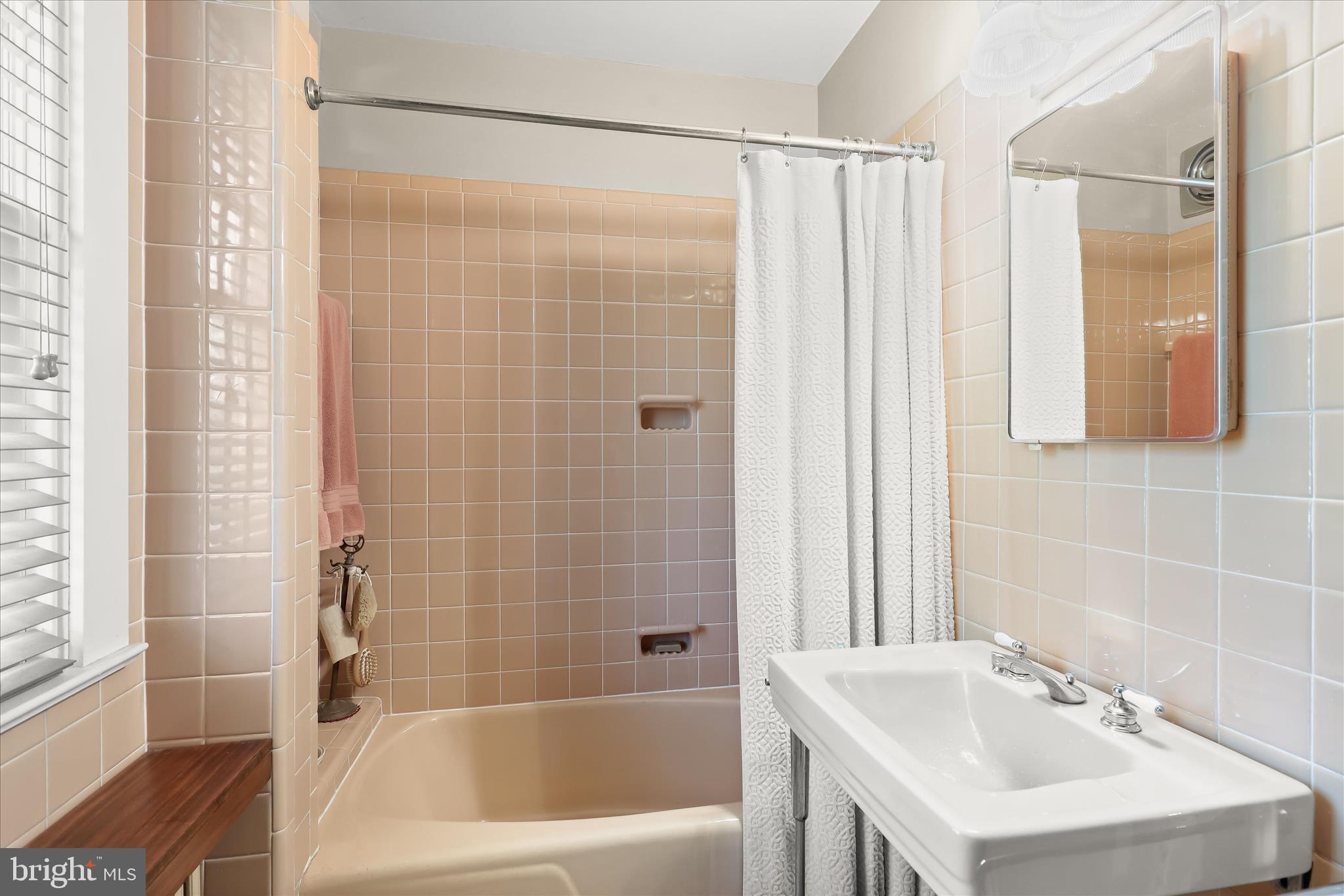 CATONSVILLE - Residential