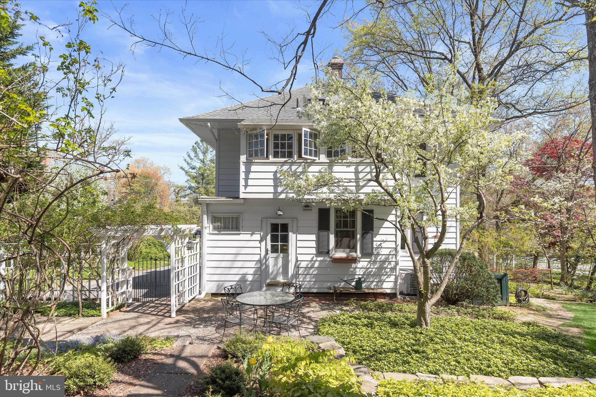 CATONSVILLE - Residential