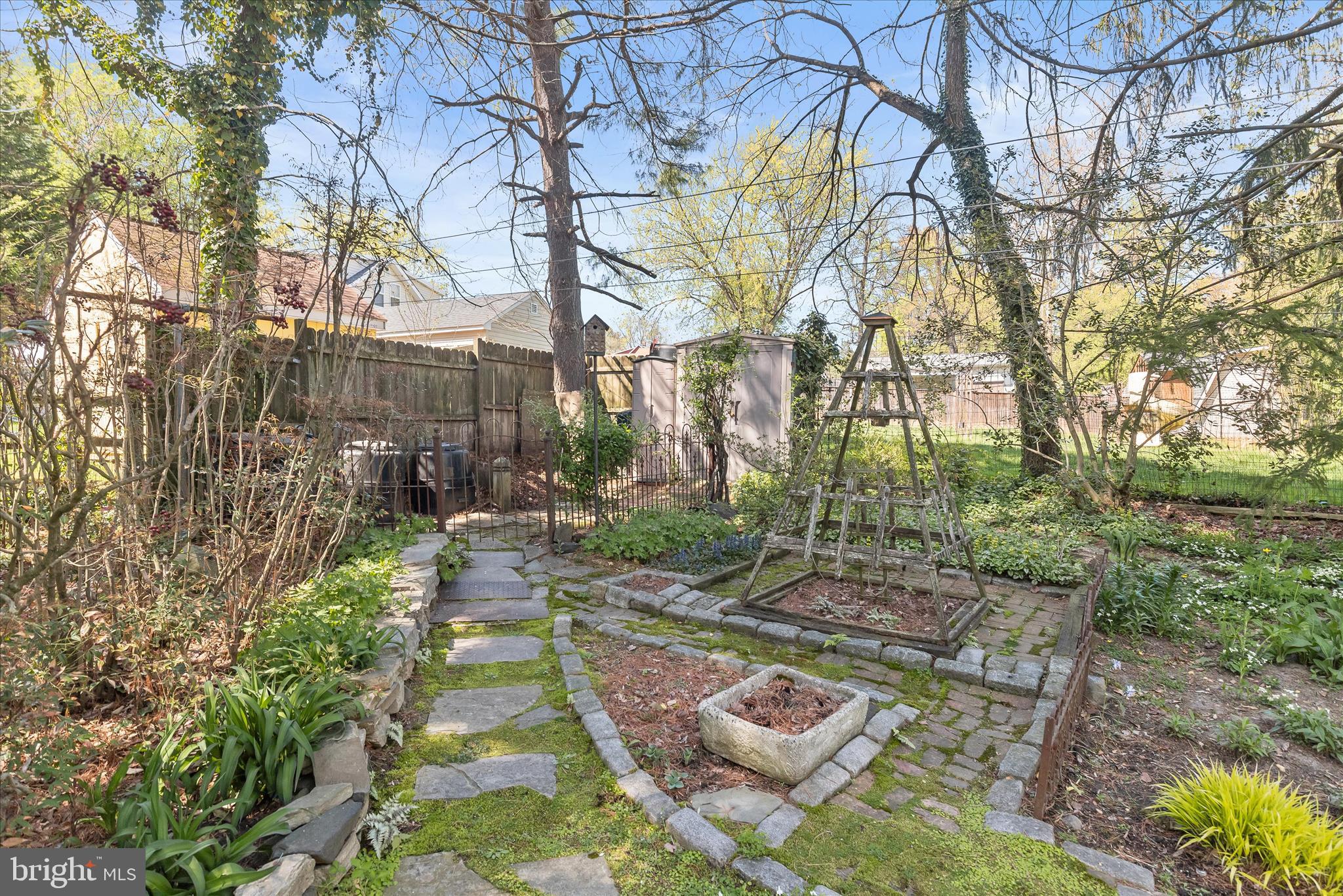 CATONSVILLE - Residential