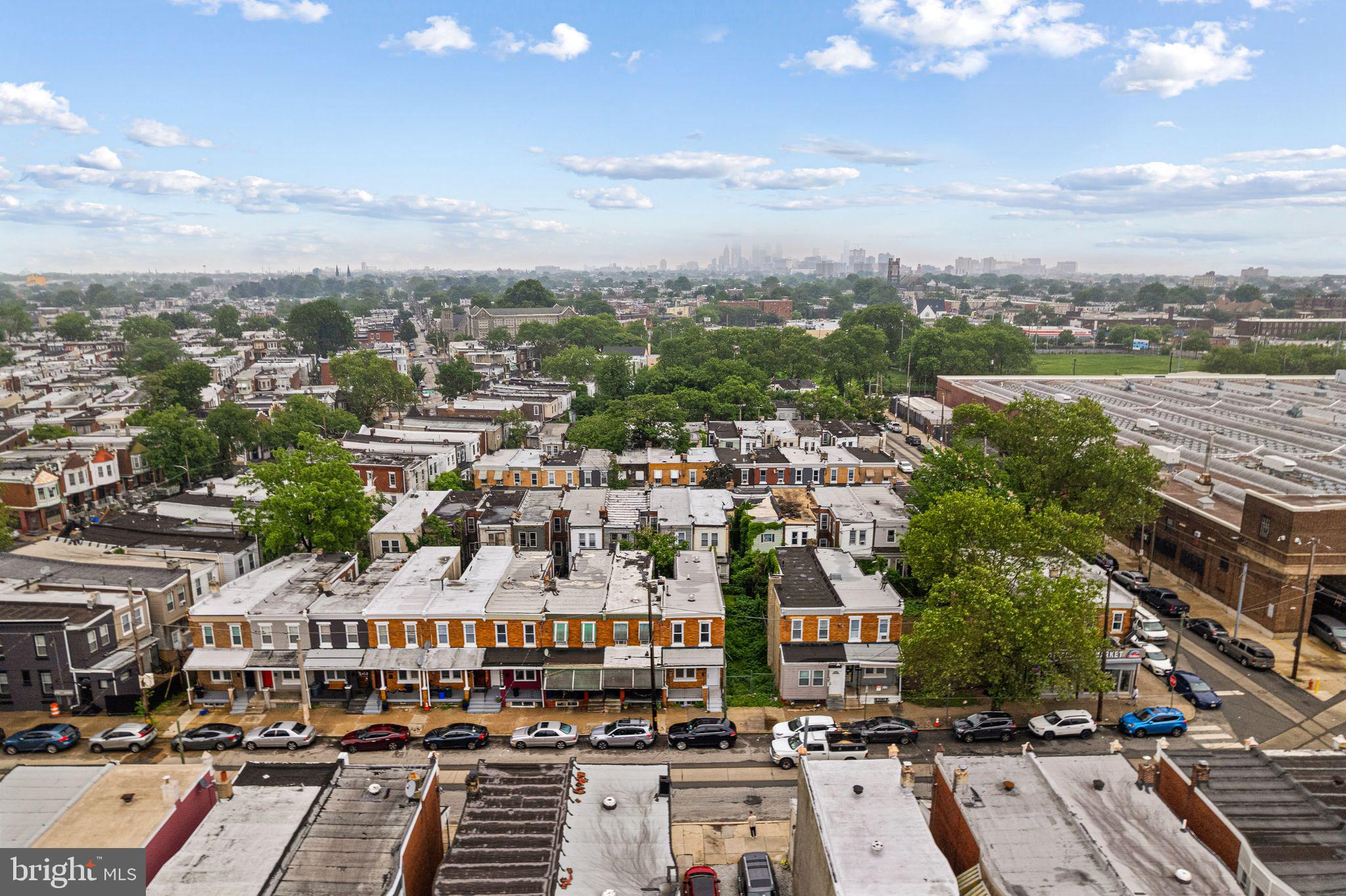 PHILADELPHIA (WEST) - Residential