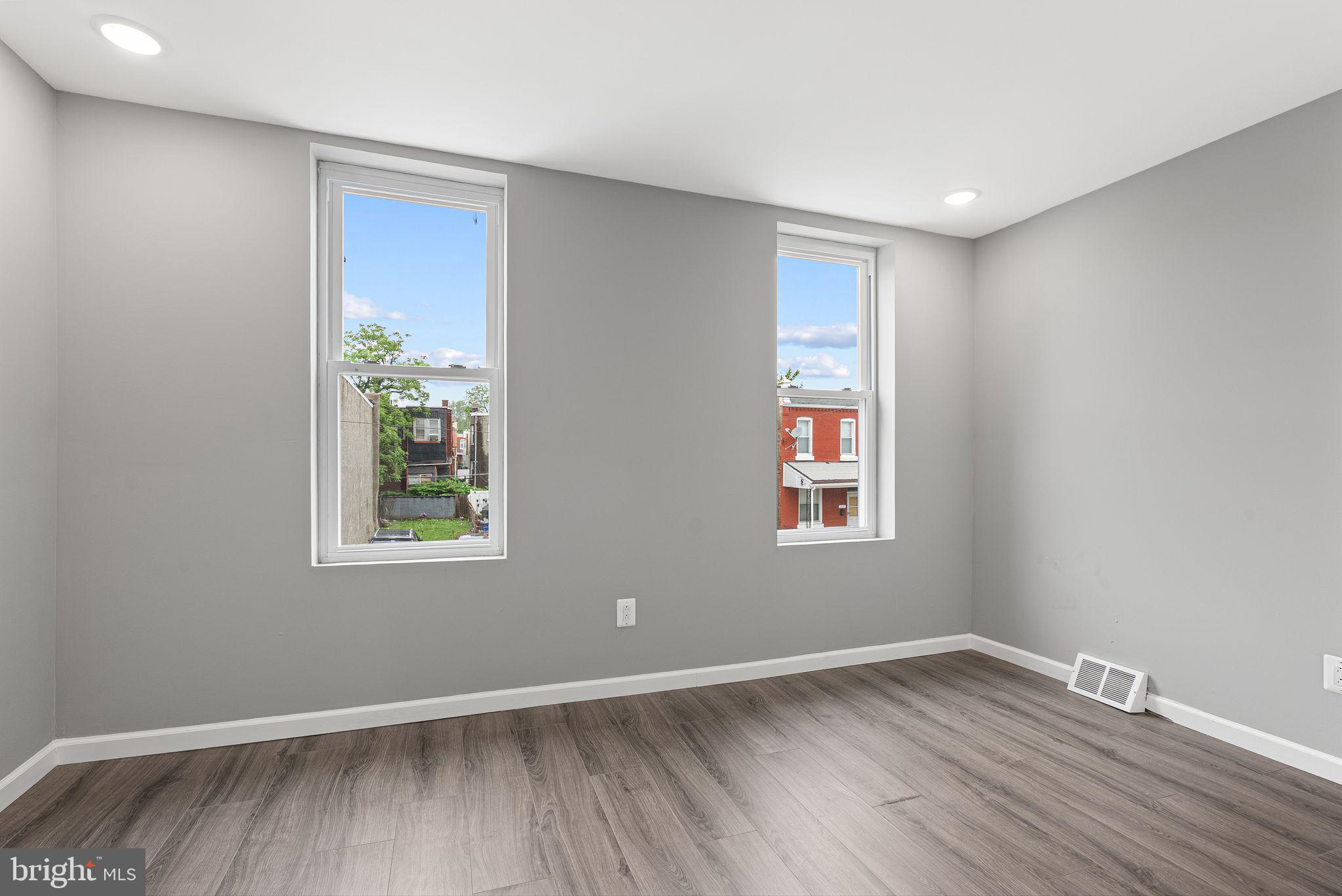 PHILADELPHIA (WEST) - Residential