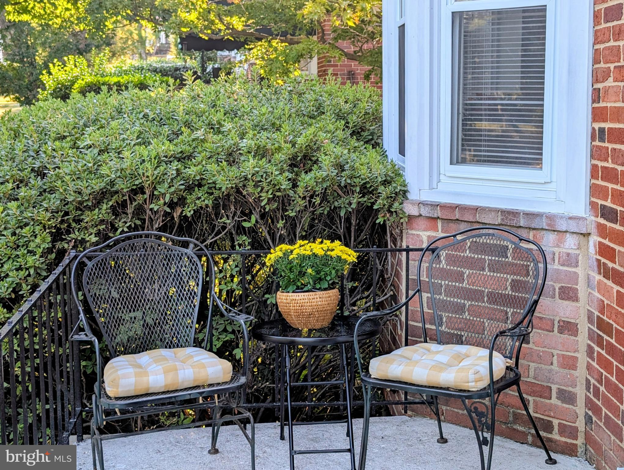 LAKE WALKER - Residential