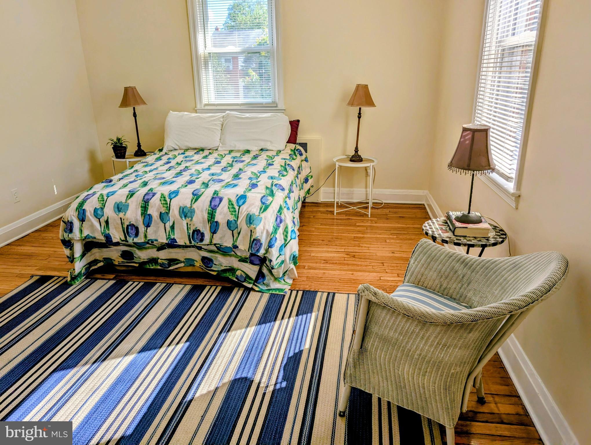 LAKE WALKER - Residential