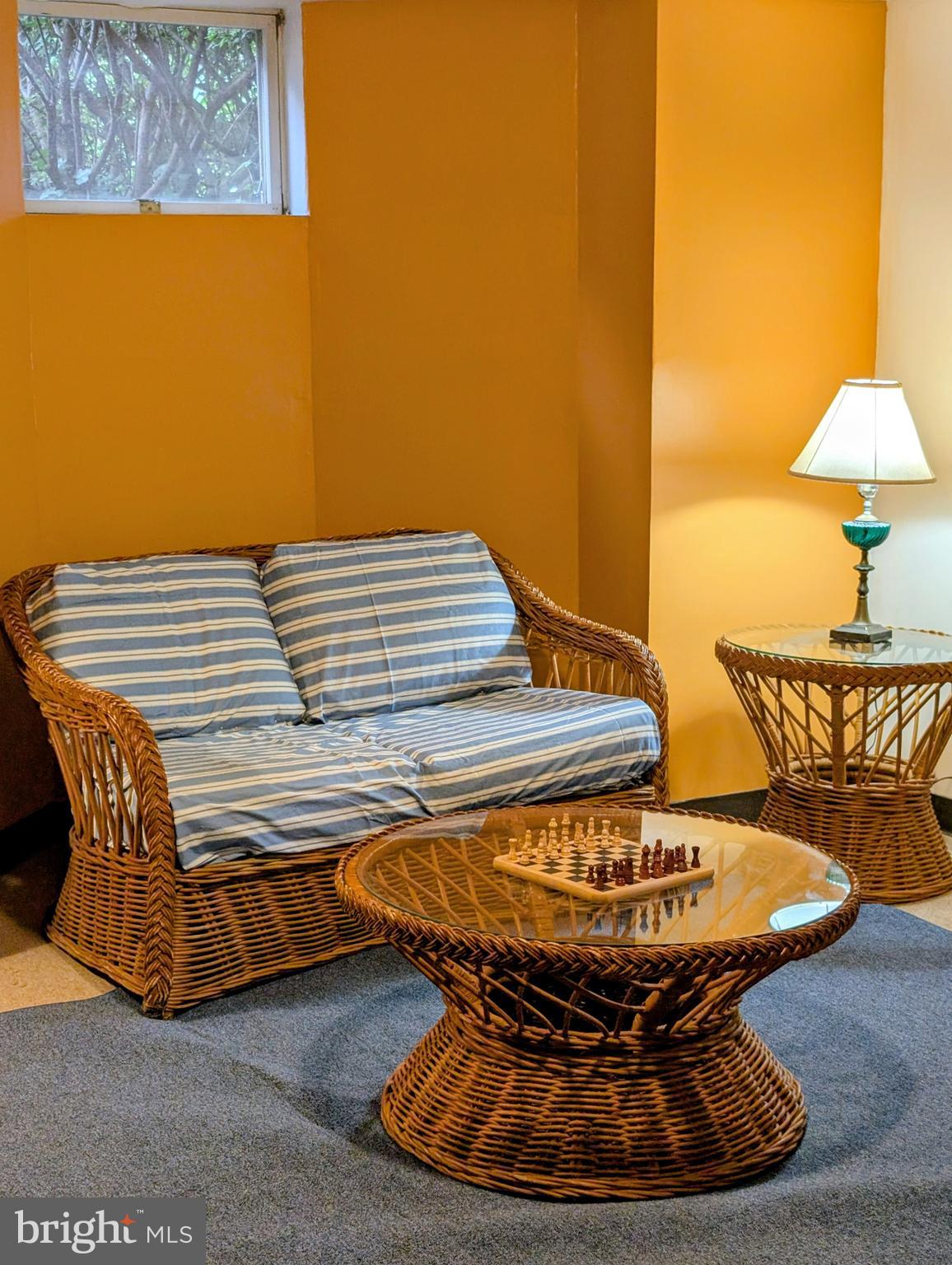 LAKE WALKER - Residential