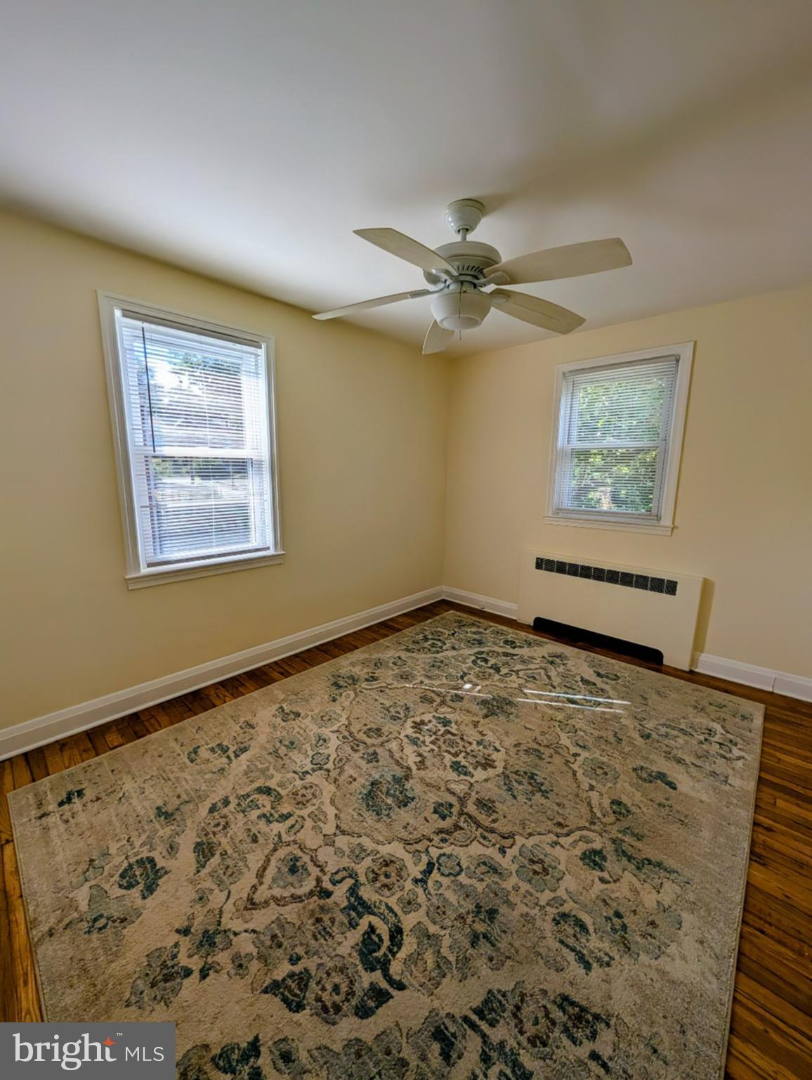 LAKE WALKER - Residential