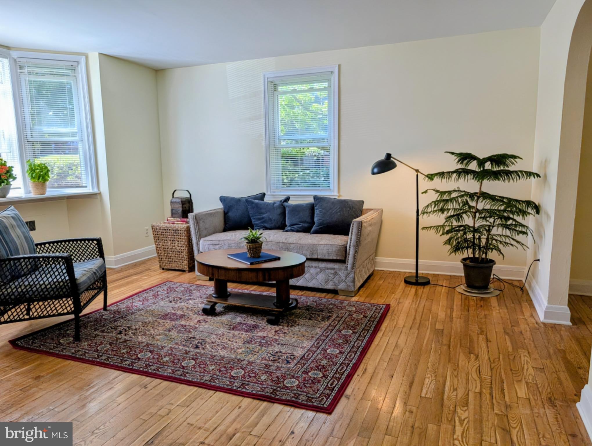 LAKE WALKER - Residential