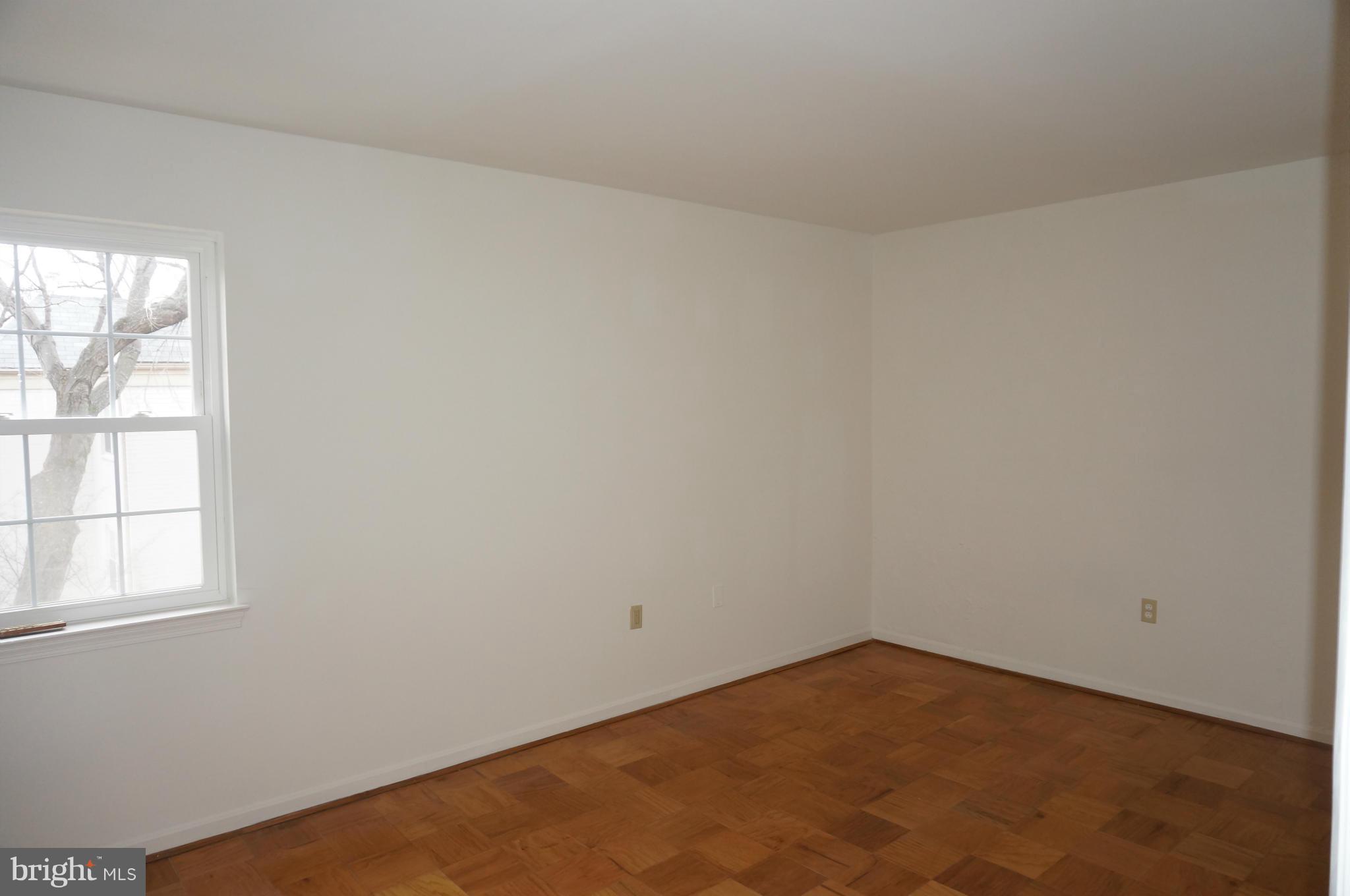 PLYMOUTH GARDENS - Residential