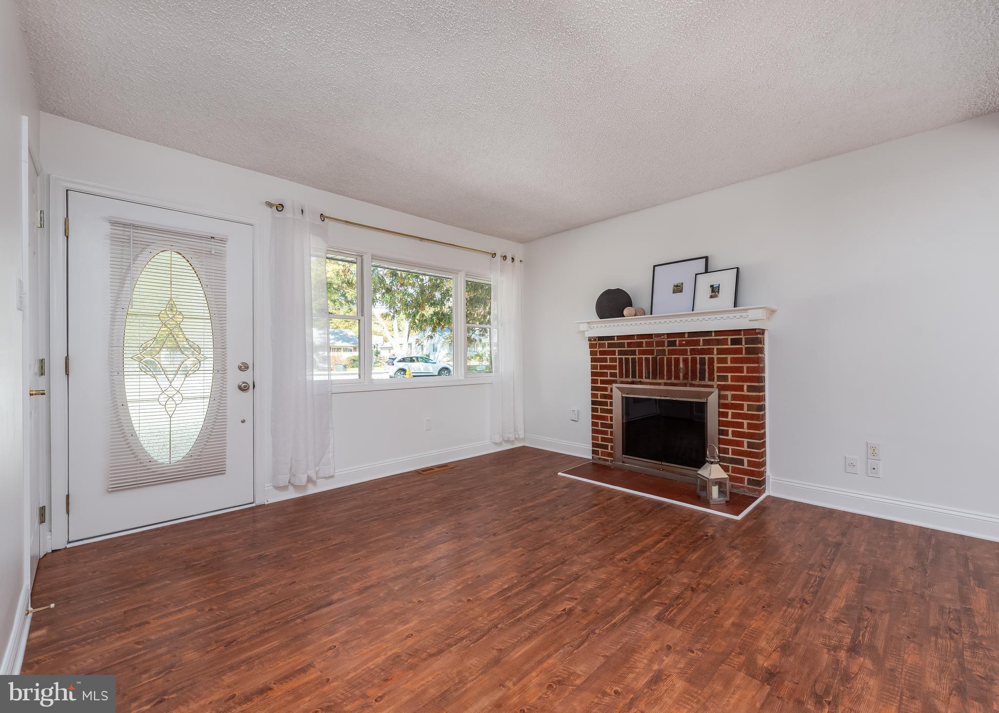 RIVERDALE PARK - Residential