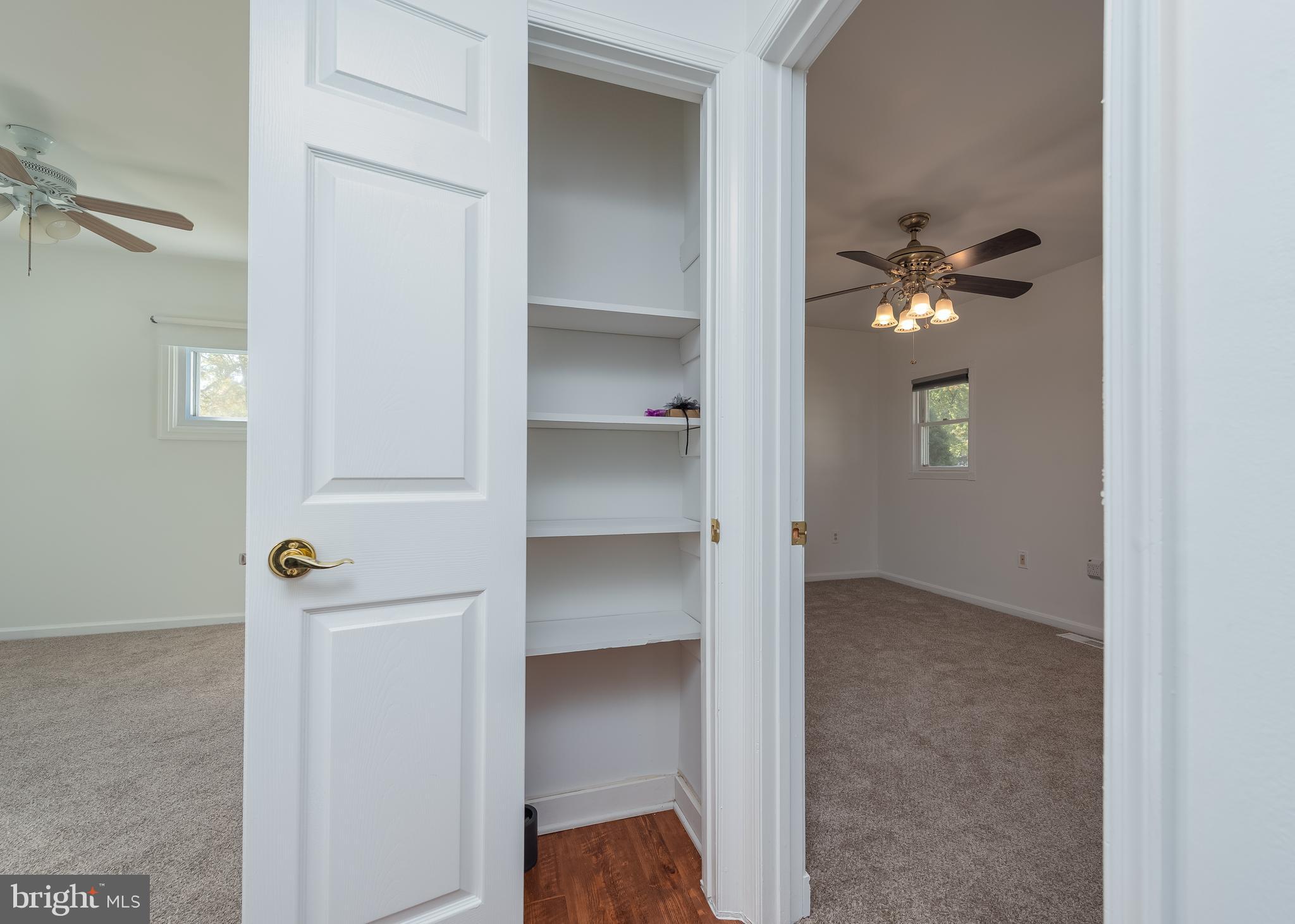 RIVERDALE PARK - Residential