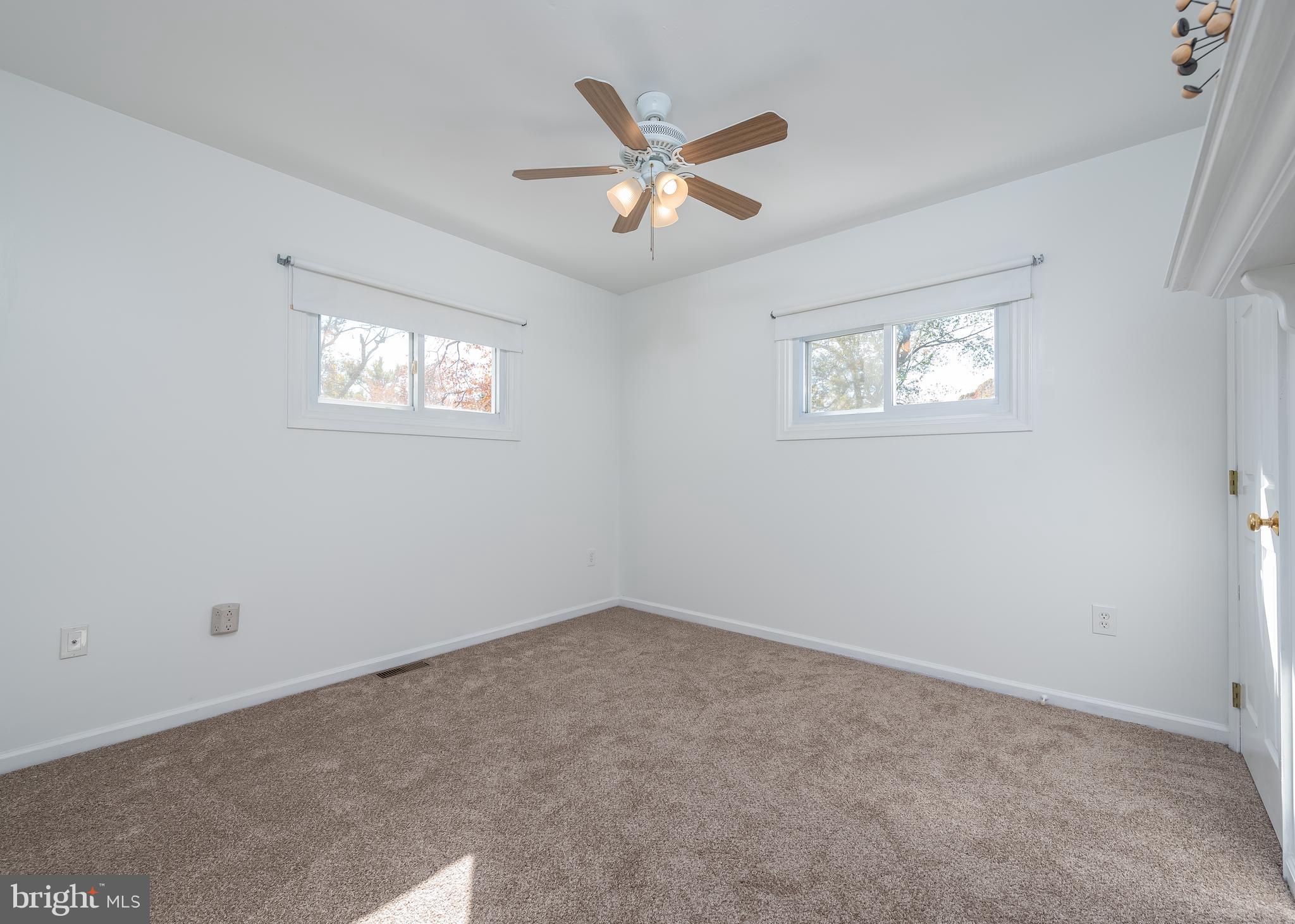 RIVERDALE PARK - Residential