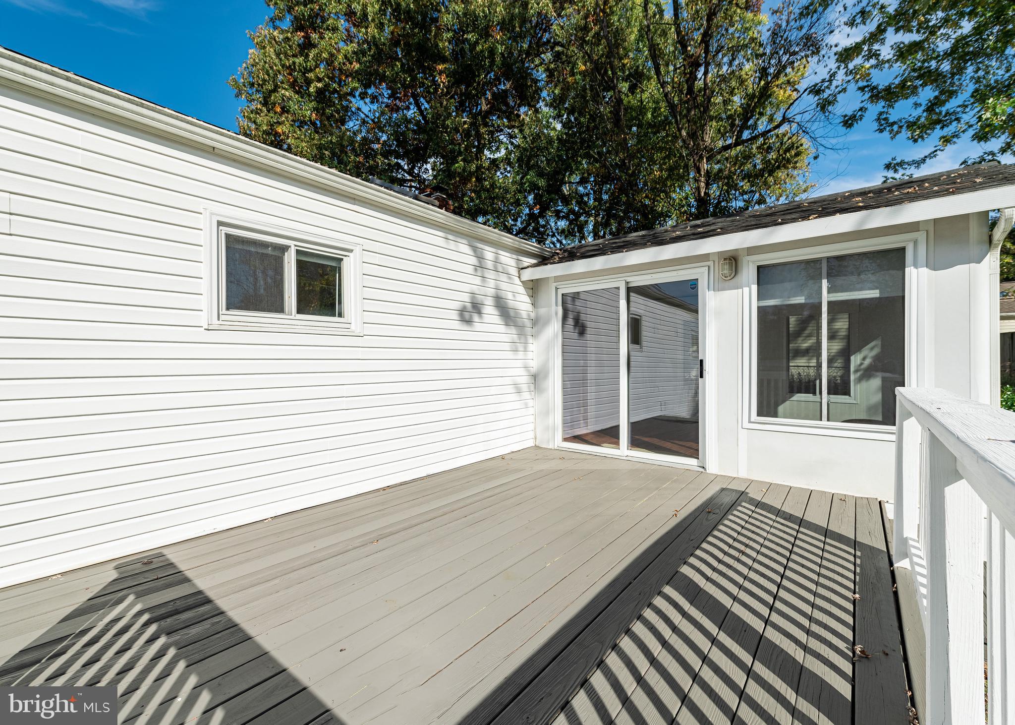 RIVERDALE PARK - Residential