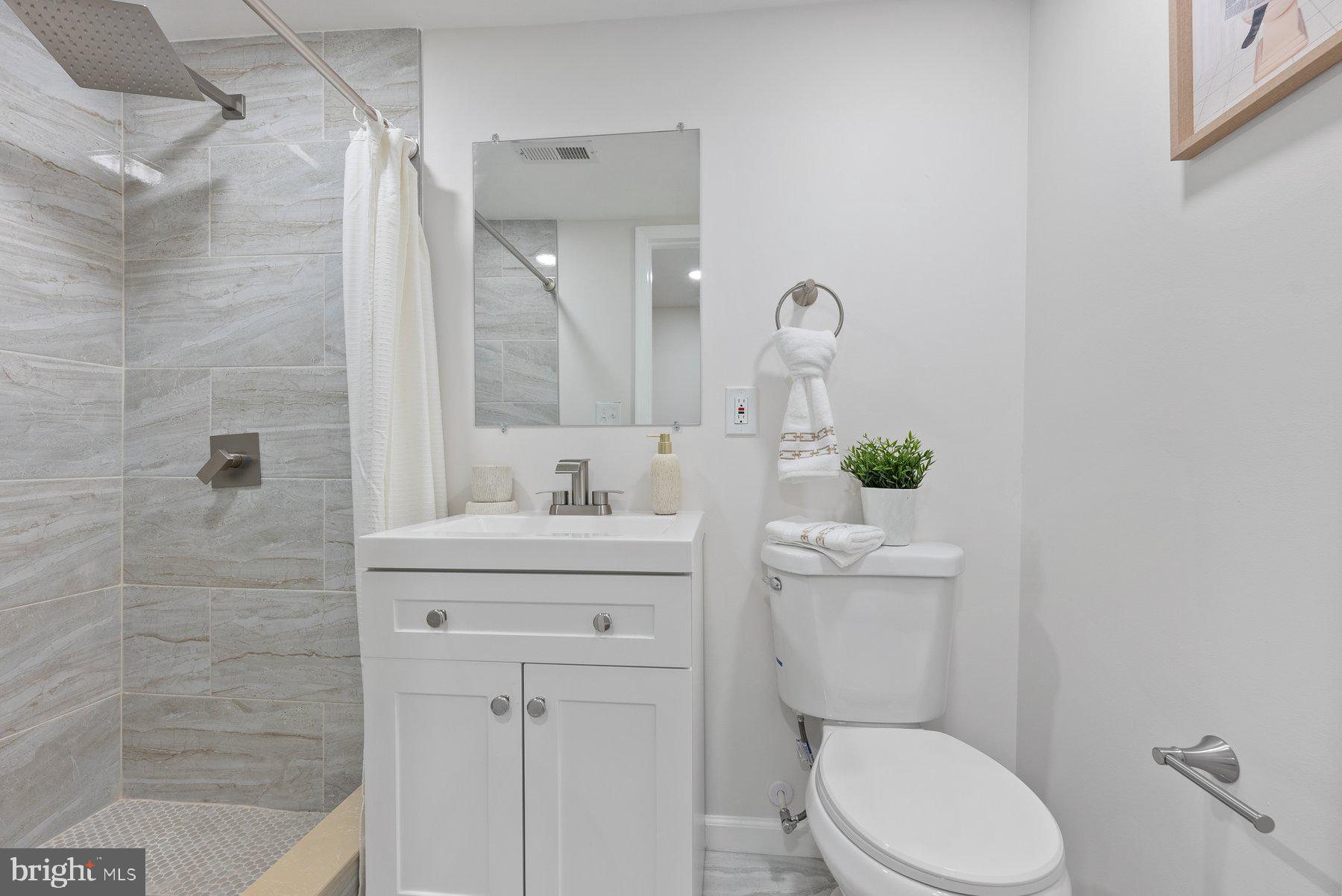 MILTON-MONTFORD - Residential