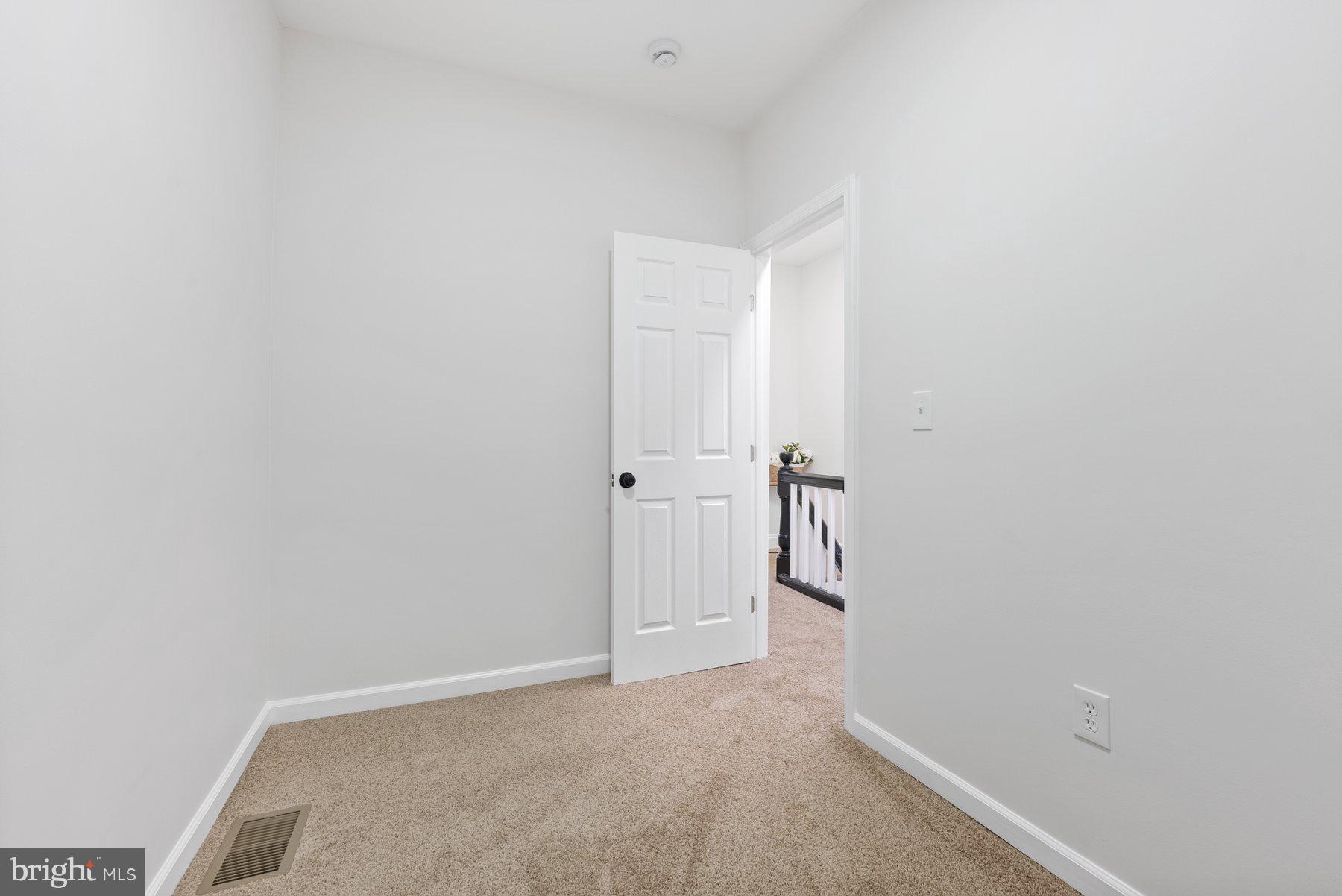 MILTON-MONTFORD - Residential