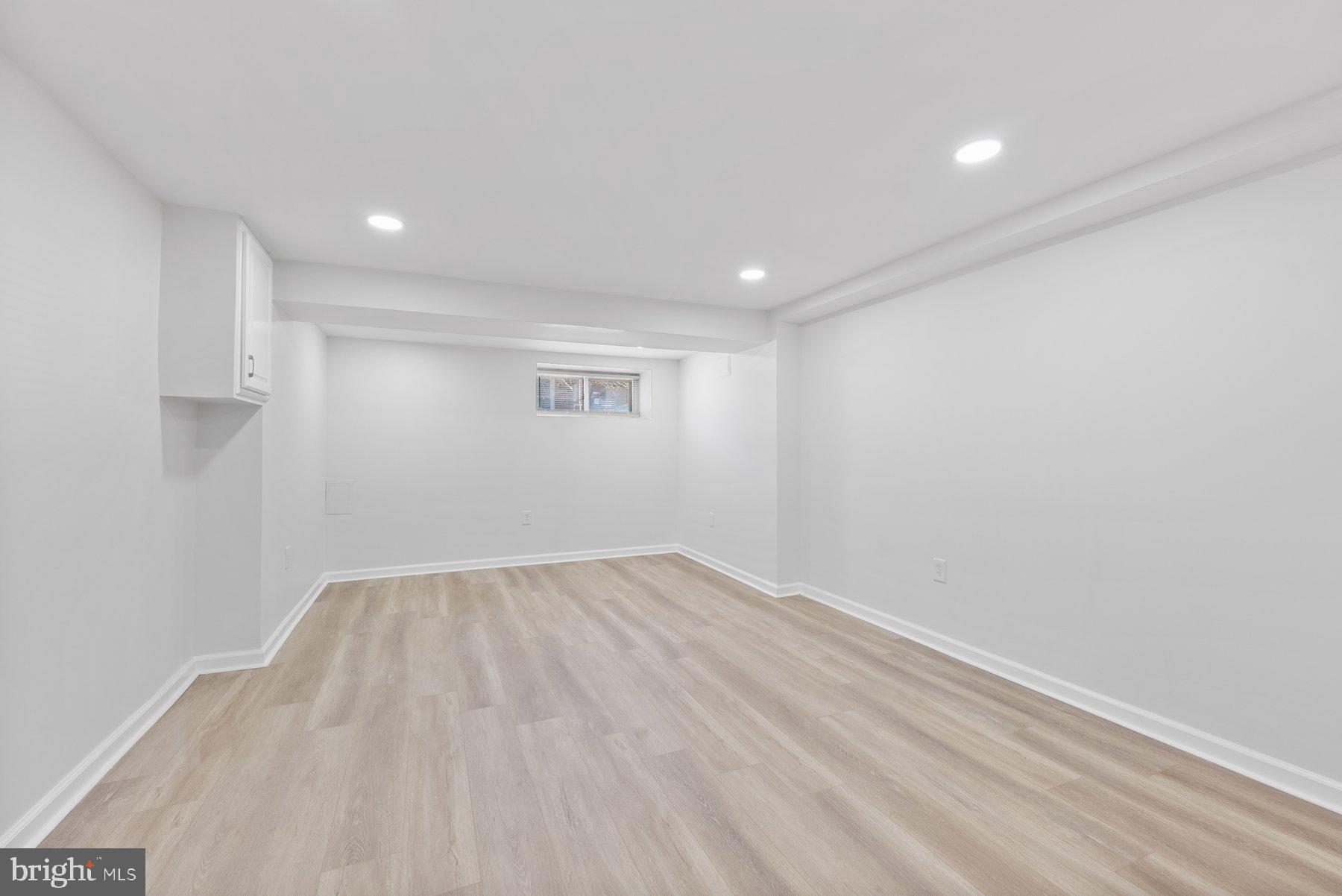 MILTON-MONTFORD - Residential