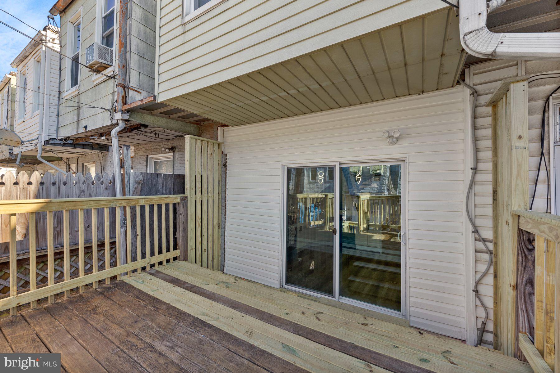 MILTON-MONTFORD - Residential