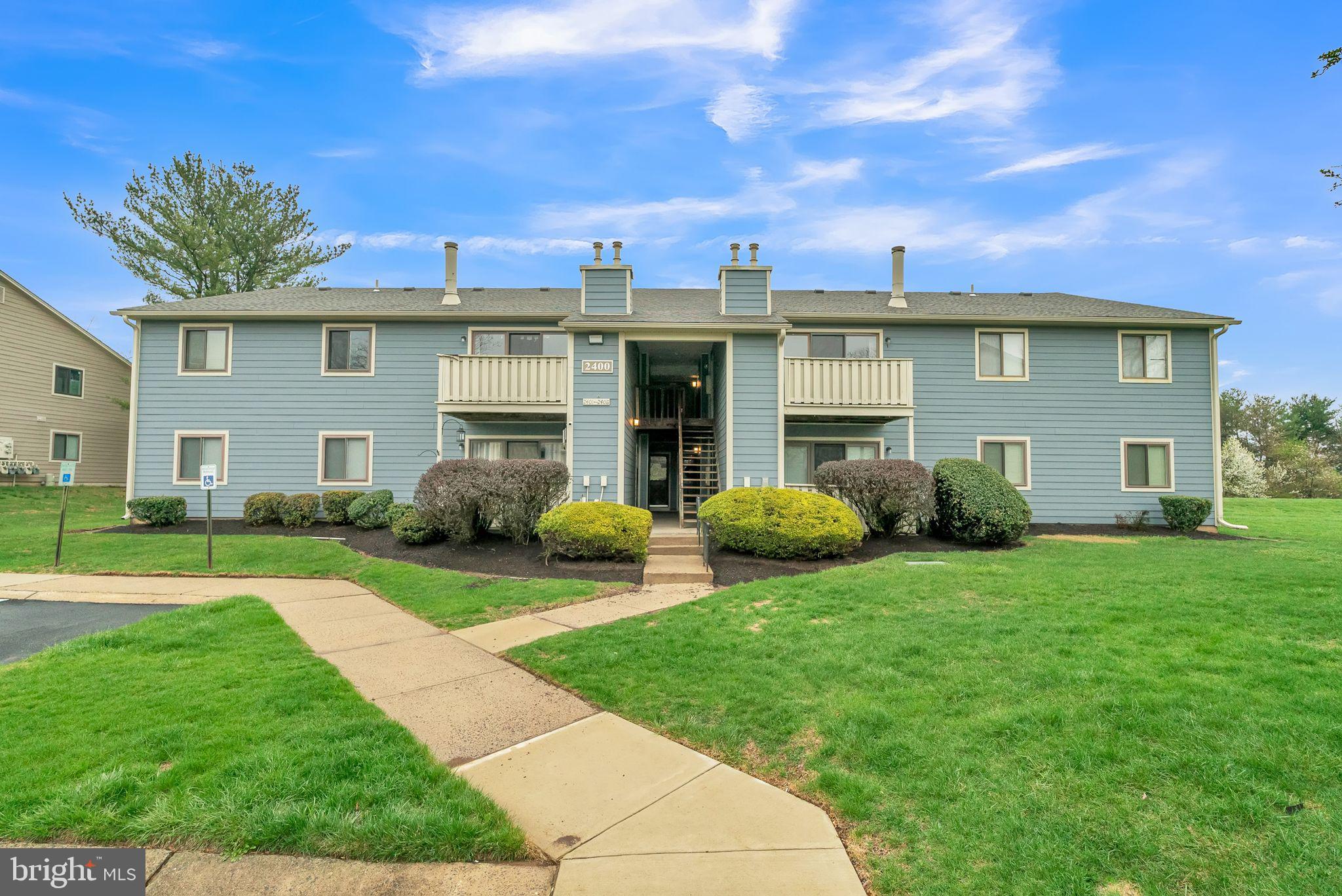 WOOD HOLLOW - Residential