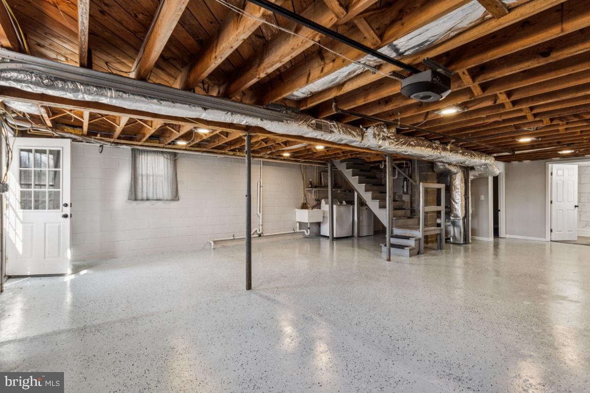 FOLTZ STORE - Residential