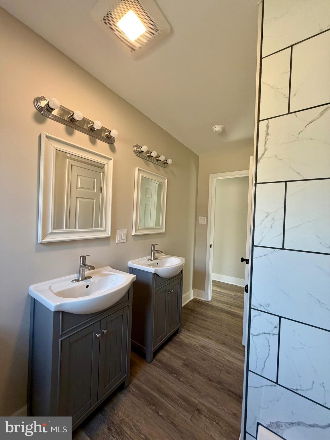 FOLTZ STORE - Residential