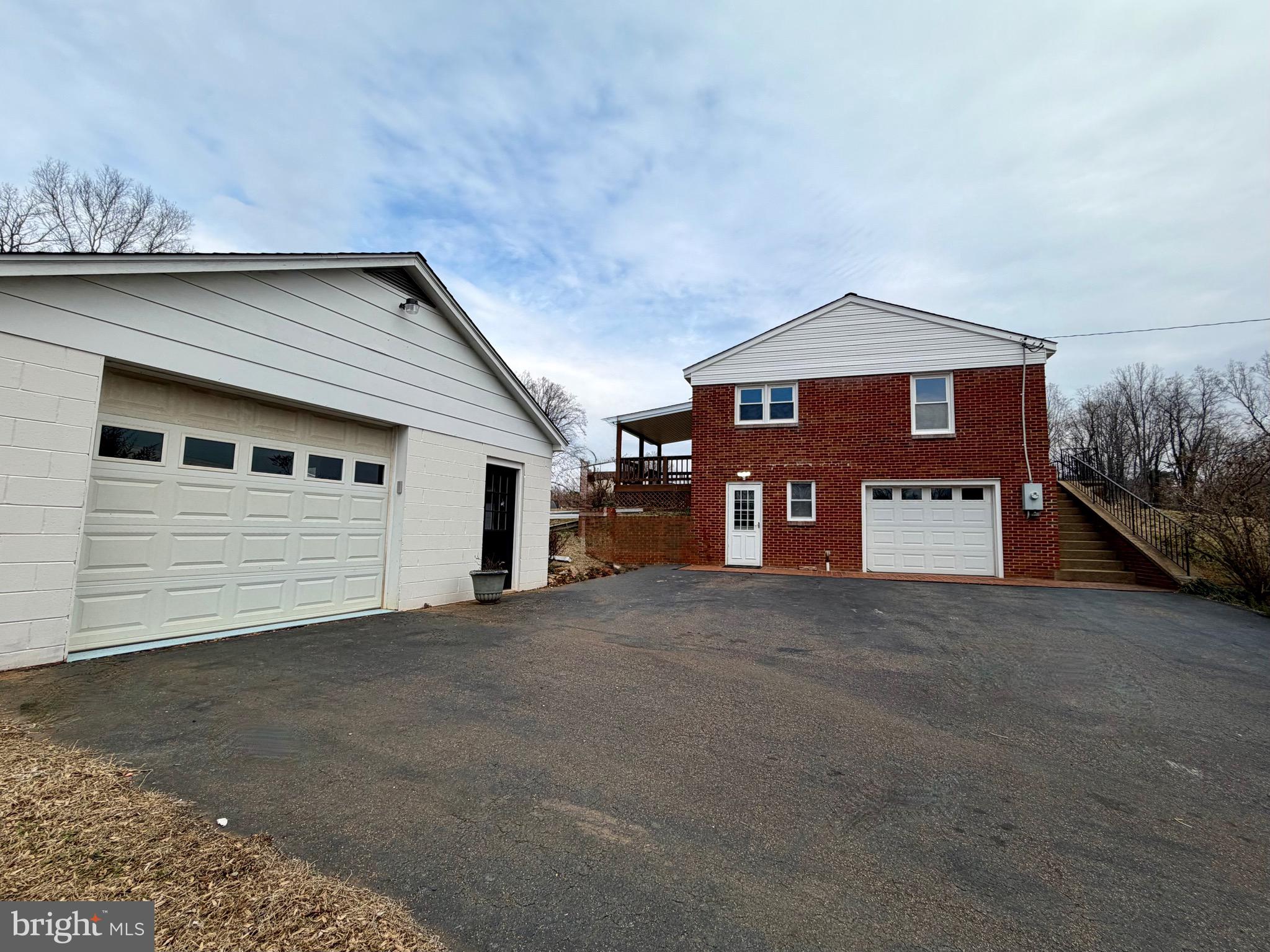 FOLTZ STORE - Residential