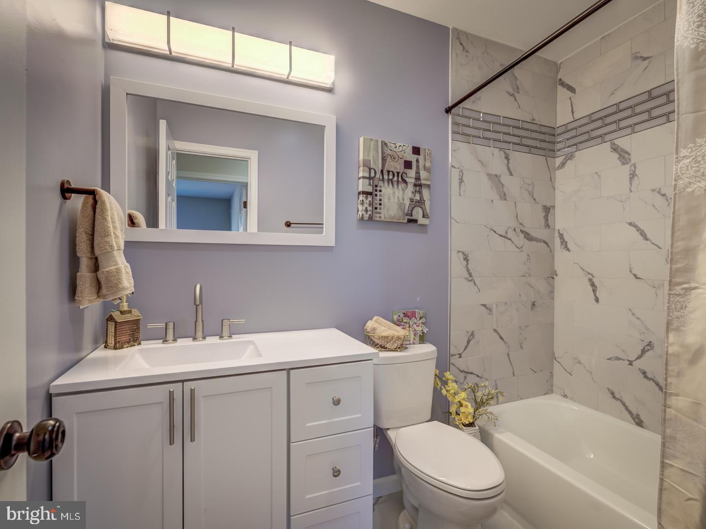 RIVER TERRACE - Residential