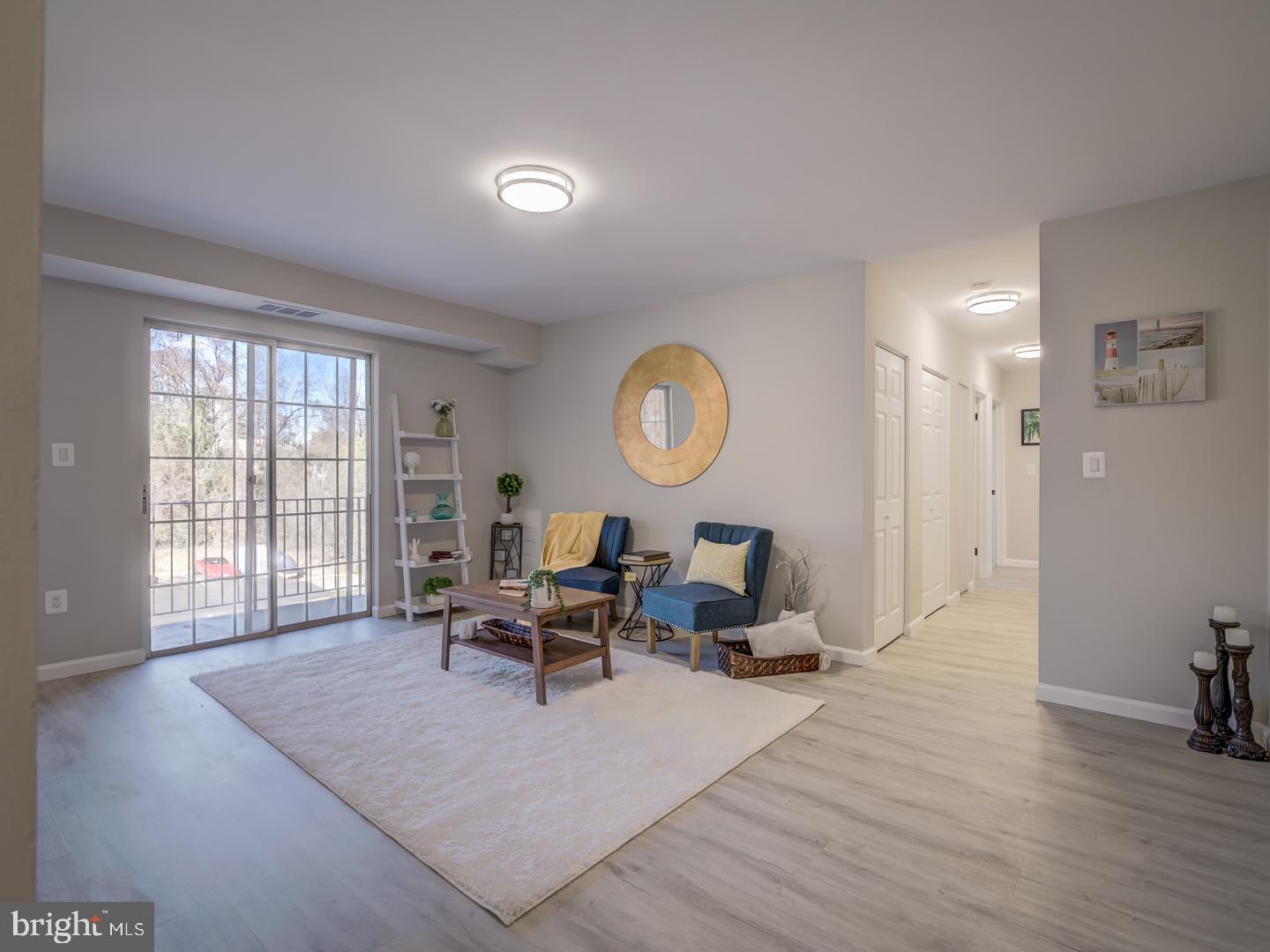 RIVER TERRACE - Residential