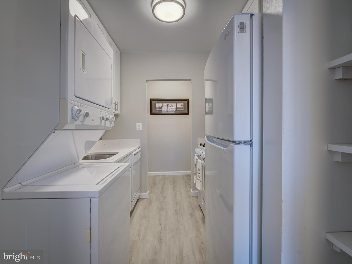 RIVER TERRACE - Residential